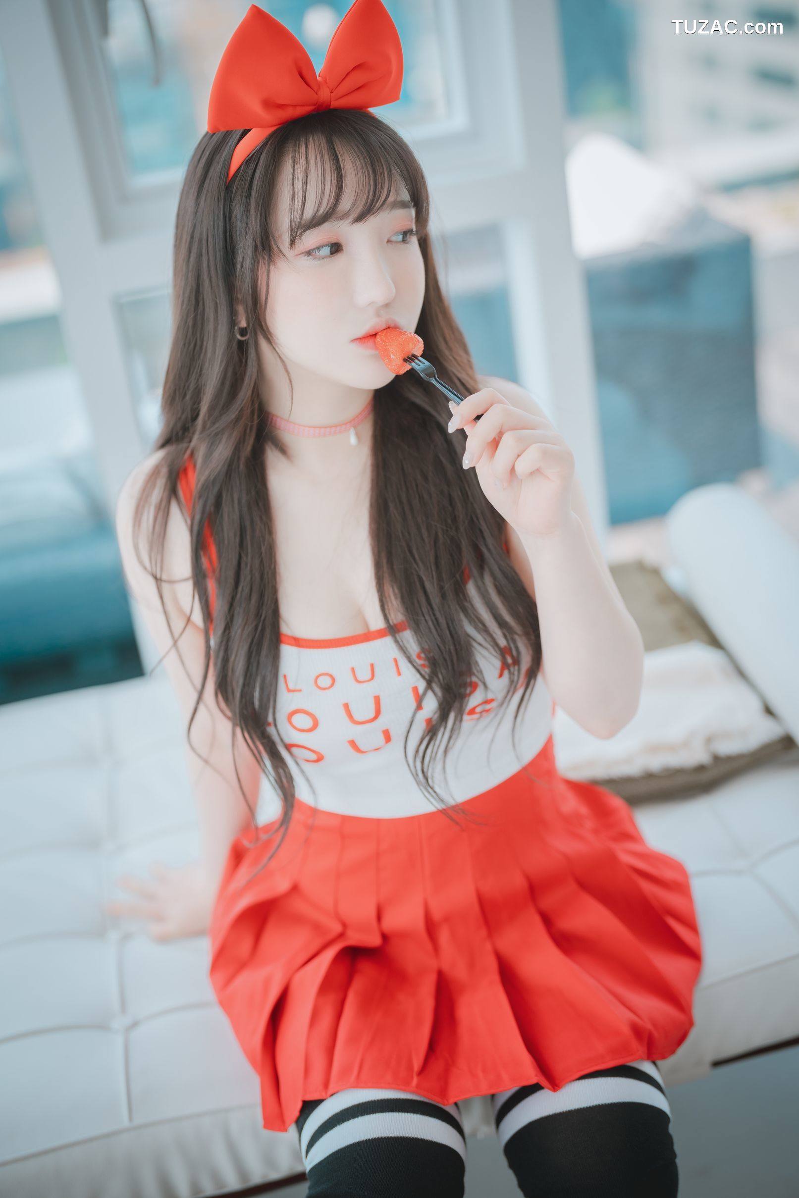 孙乐乐-Son-Ye-Eun-草莓女郎-Strawbeery-Girl-无圣光