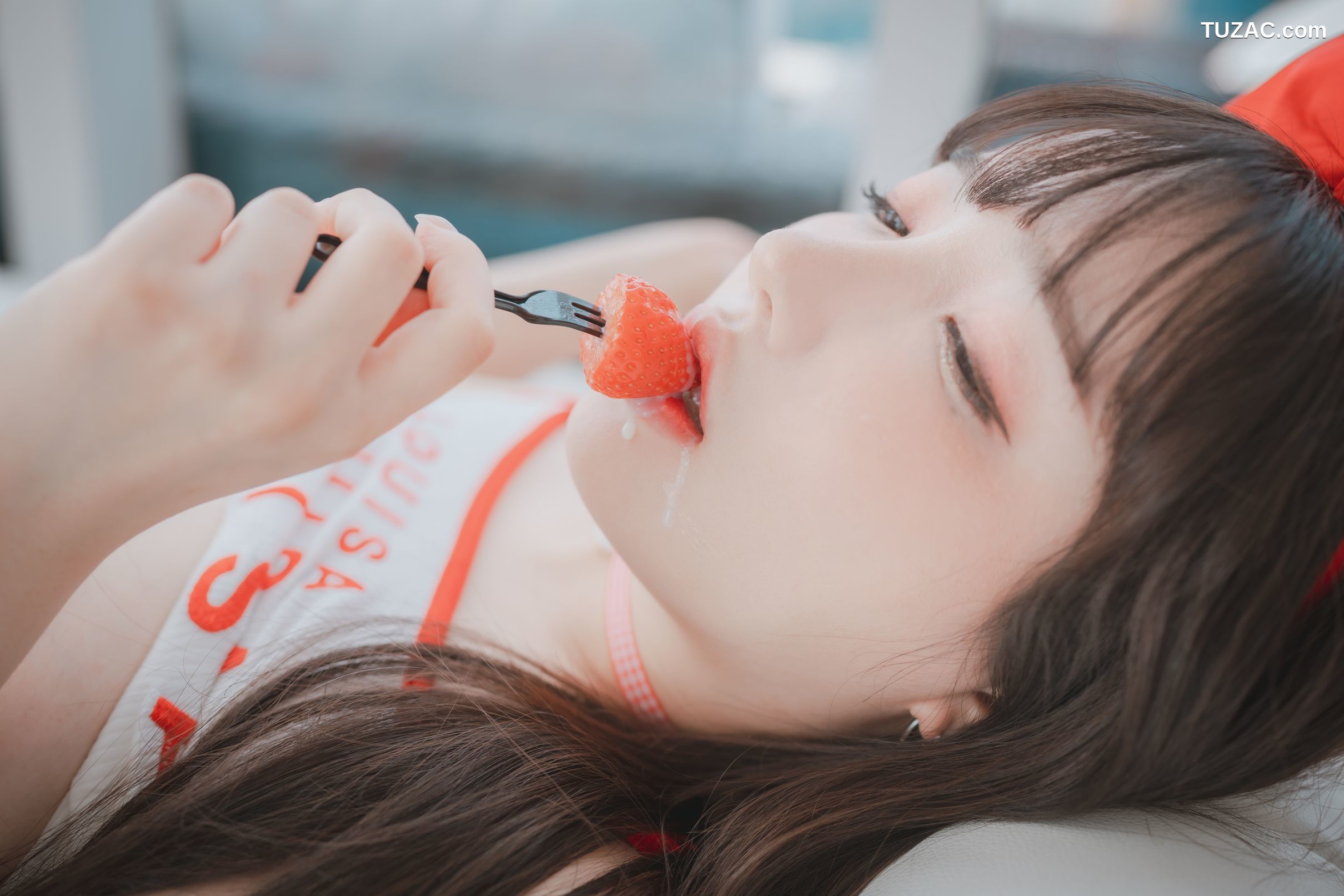 孙乐乐-Son-Ye-Eun-草莓女郎-Strawbeery-Girl-无圣光
