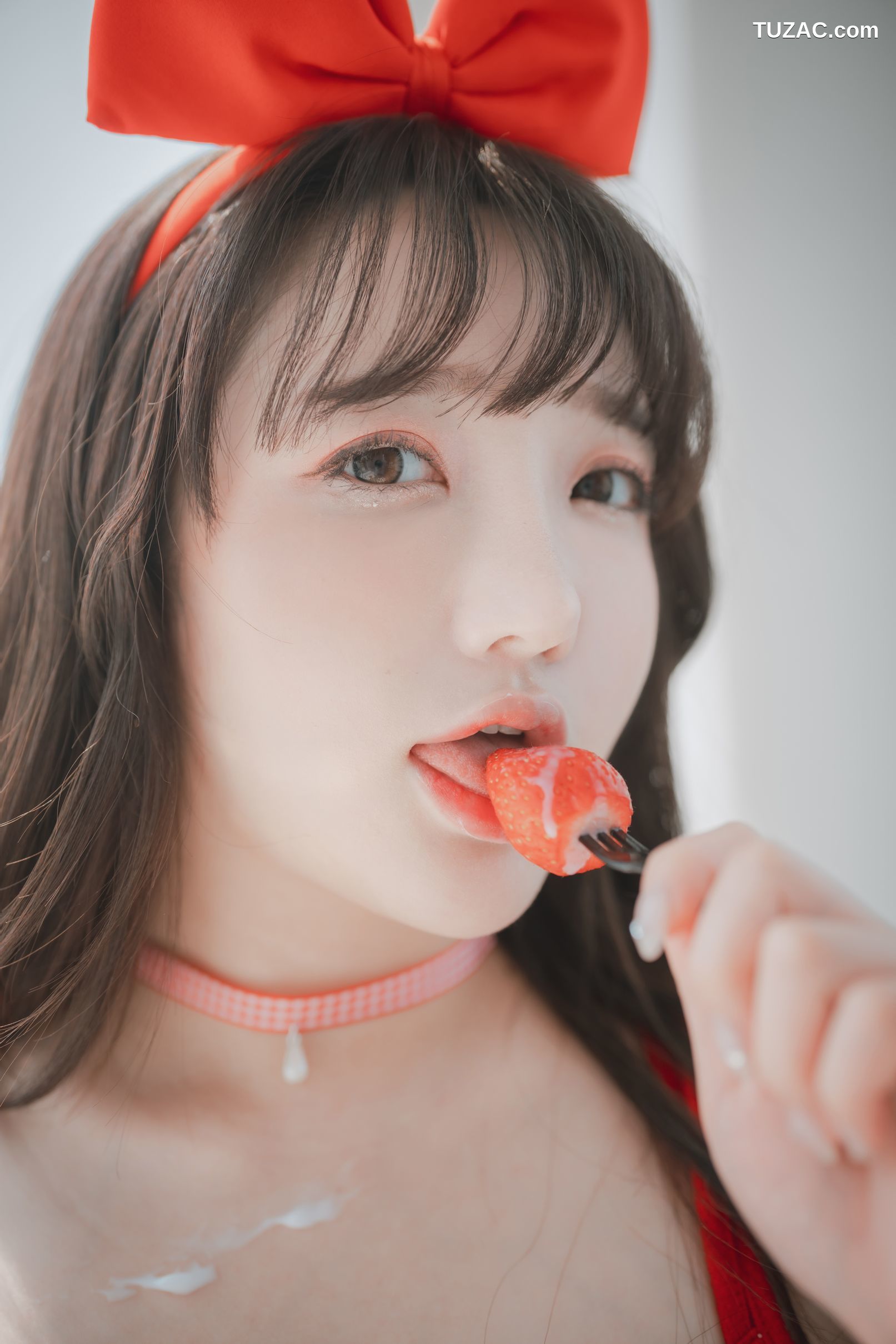 孙乐乐-Son-Ye-Eun-草莓女郎-Strawbeery-Girl-无圣光