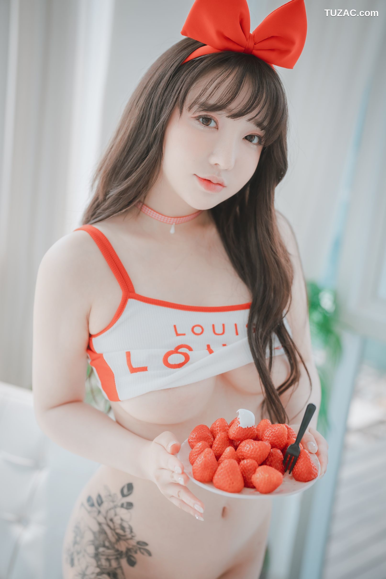 孙乐乐-Son-Ye-Eun-草莓女郎-Strawbeery-Girl-无圣光