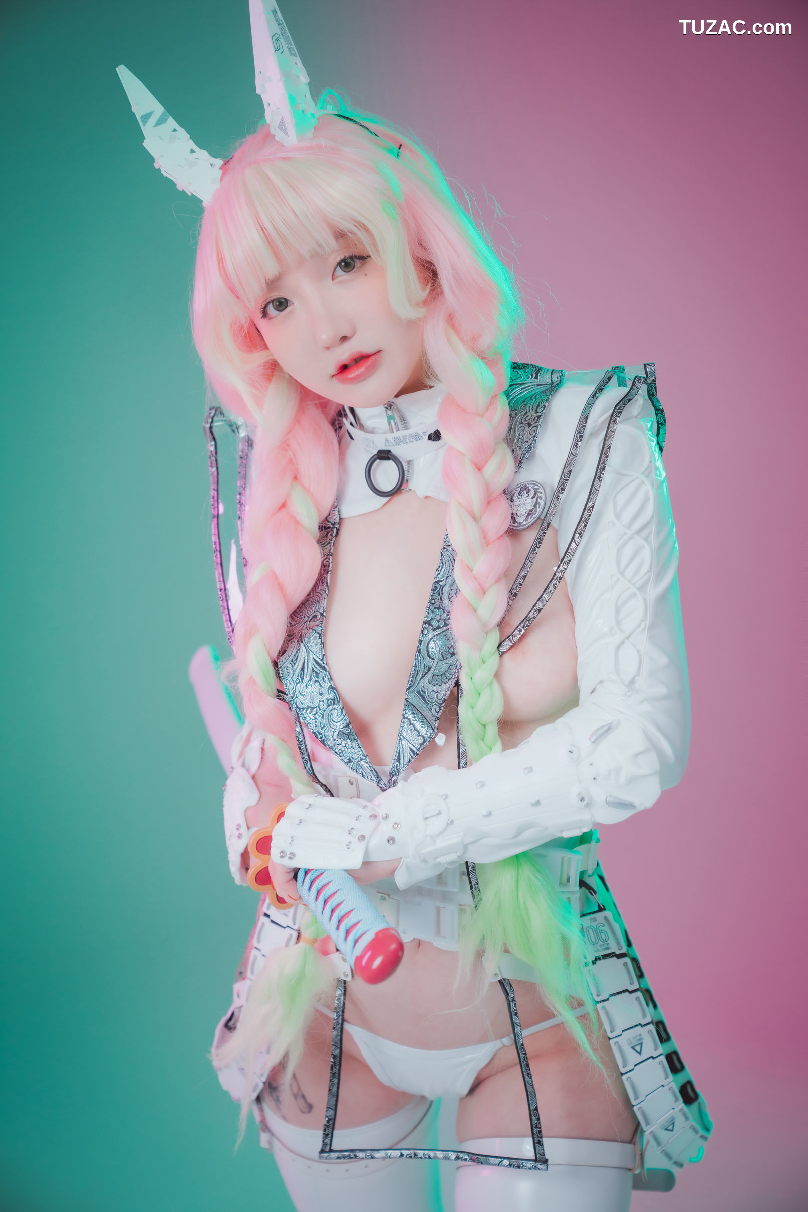 孙乐乐-Son-Ye-Eun-赛博猎人-Cyber-Hunter-Mitsuri-无圣光