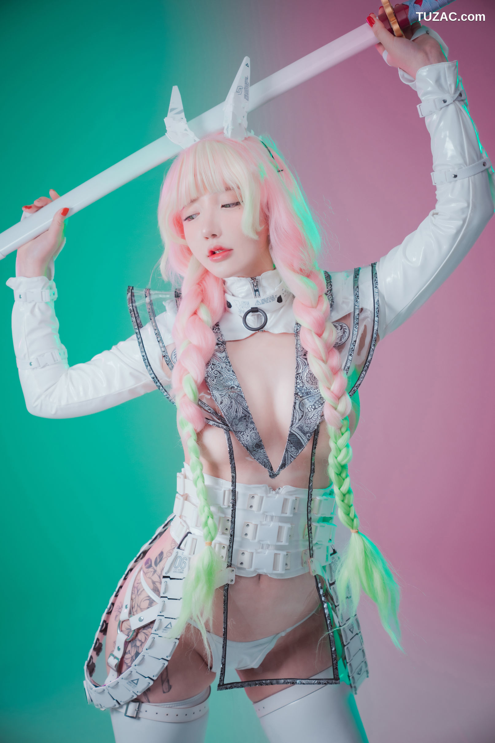 孙乐乐-Son-Ye-Eun-赛博猎人-Cyber-Hunter-Mitsuri-无圣光