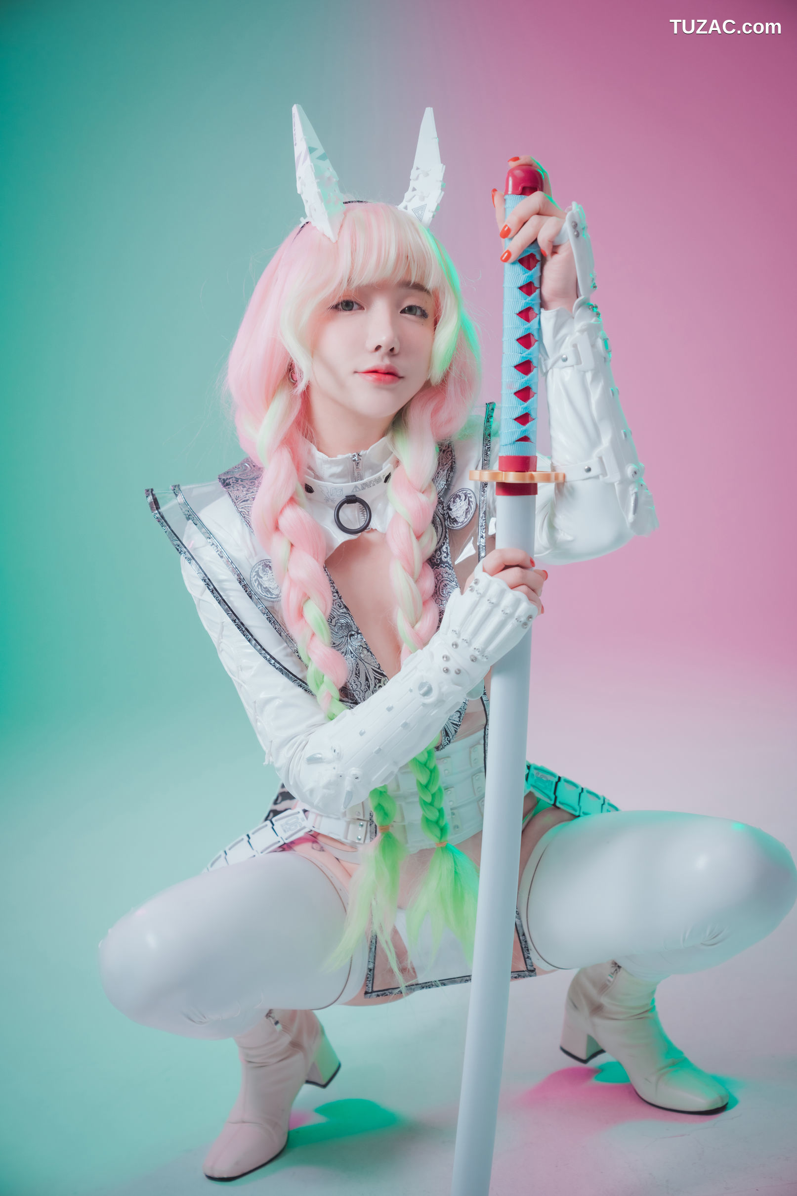 孙乐乐-Son-Ye-Eun-赛博猎人-Cyber-Hunter-Mitsuri-无圣光