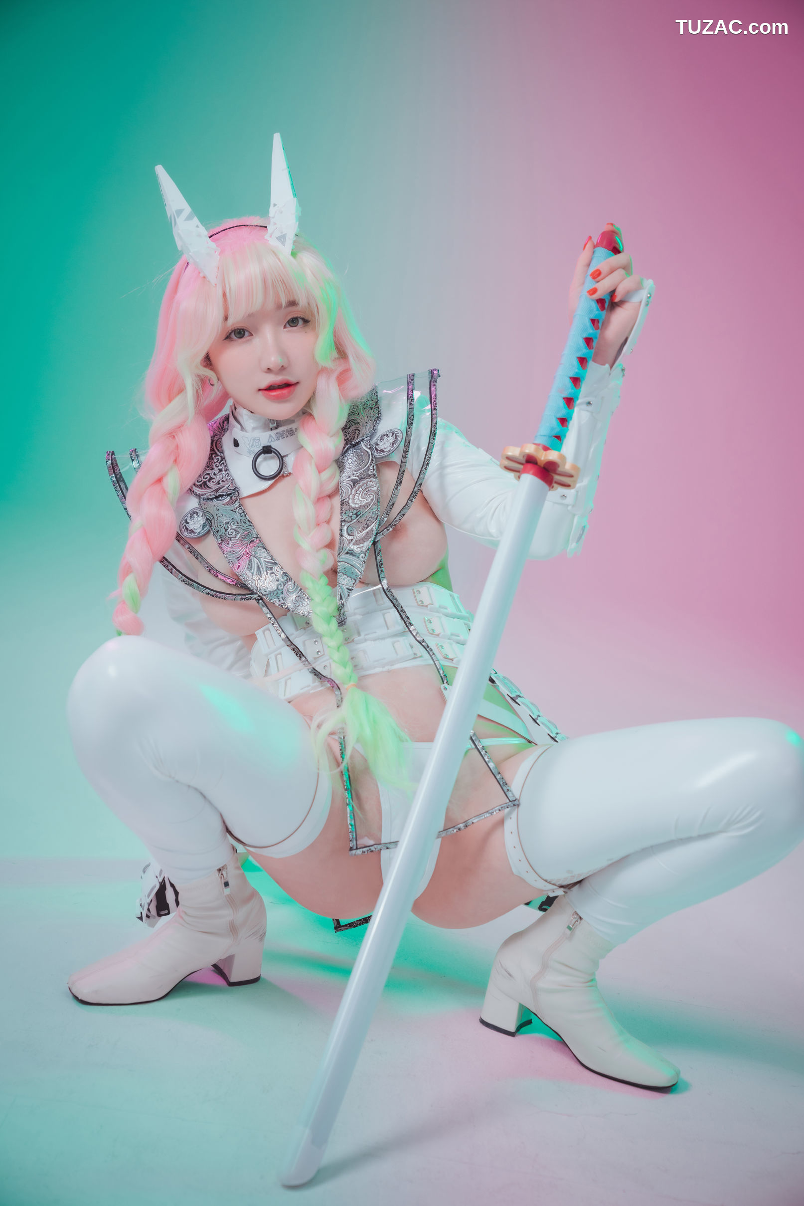 孙乐乐-Son-Ye-Eun-赛博猎人-Cyber-Hunter-Mitsuri-无圣光