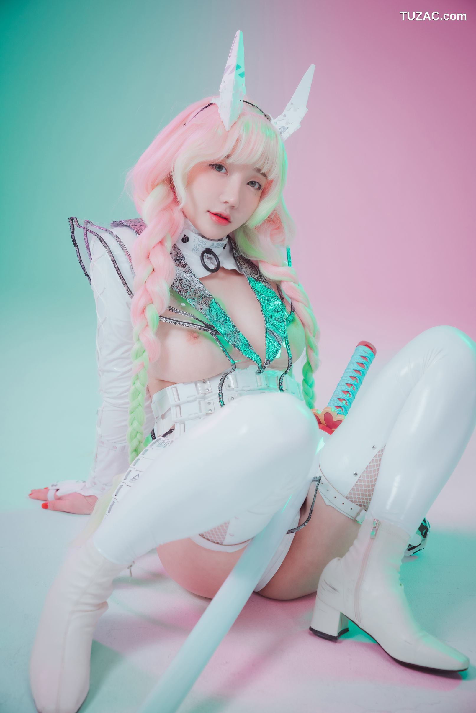 孙乐乐-Son-Ye-Eun-赛博猎人-Cyber-Hunter-Mitsuri-无圣光