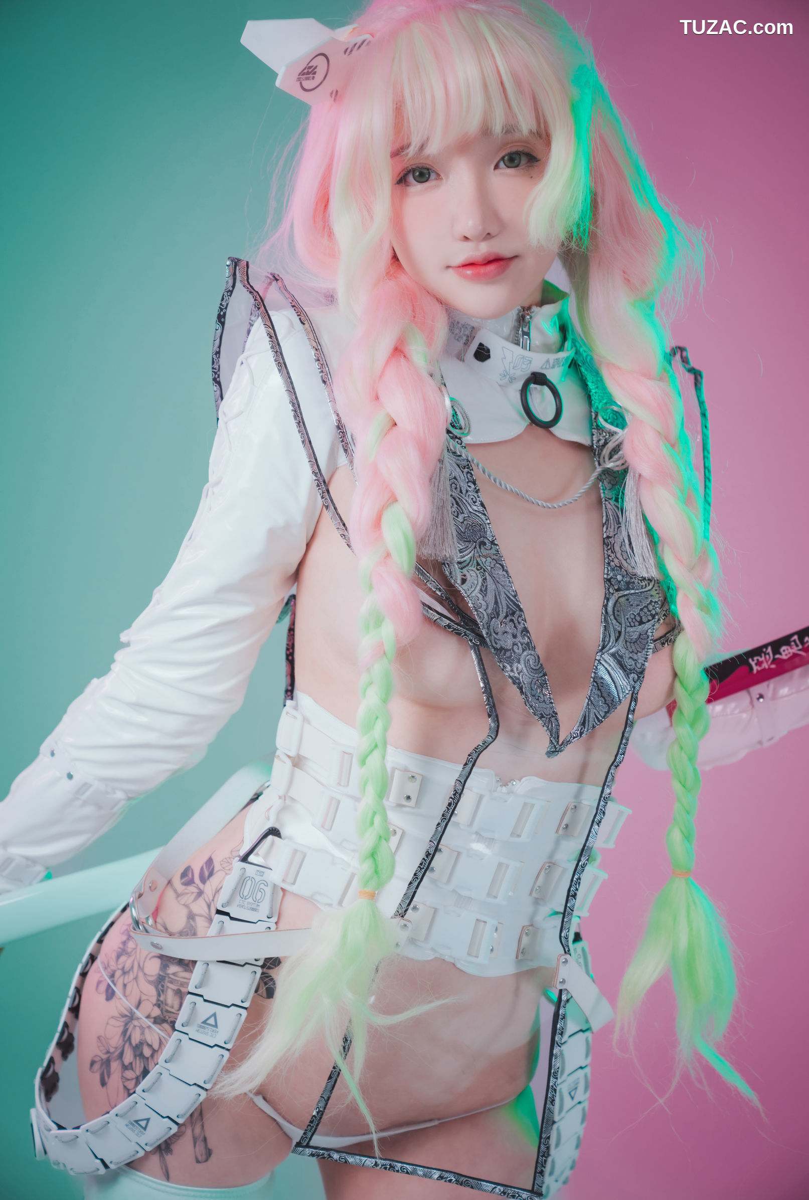 孙乐乐-Son-Ye-Eun-赛博猎人-Cyber-Hunter-Mitsuri-无圣光