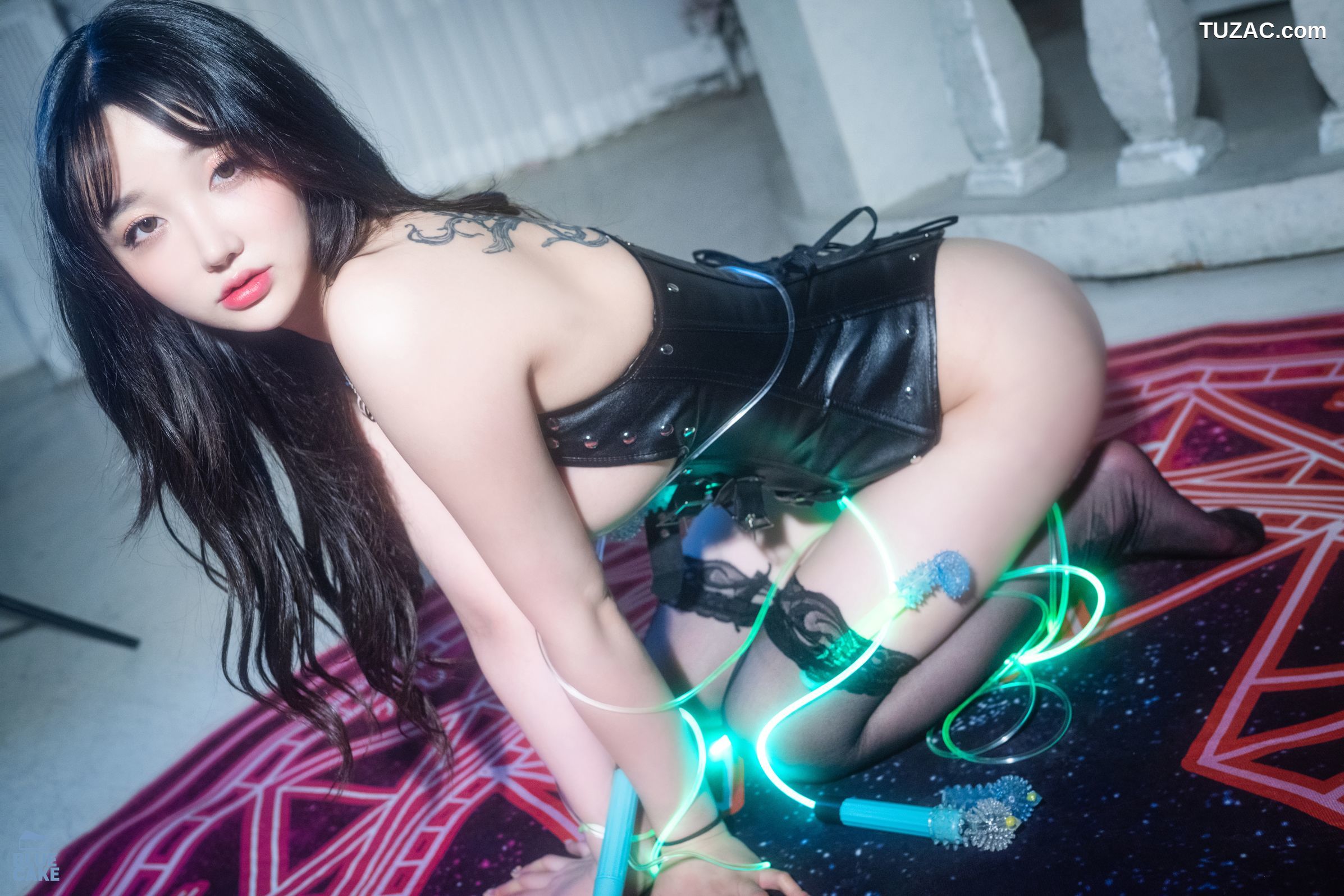 孙乐乐-Son-Ye-Eun-黑色皮质情趣内衣-Tentacle-Bukkake-无圣光