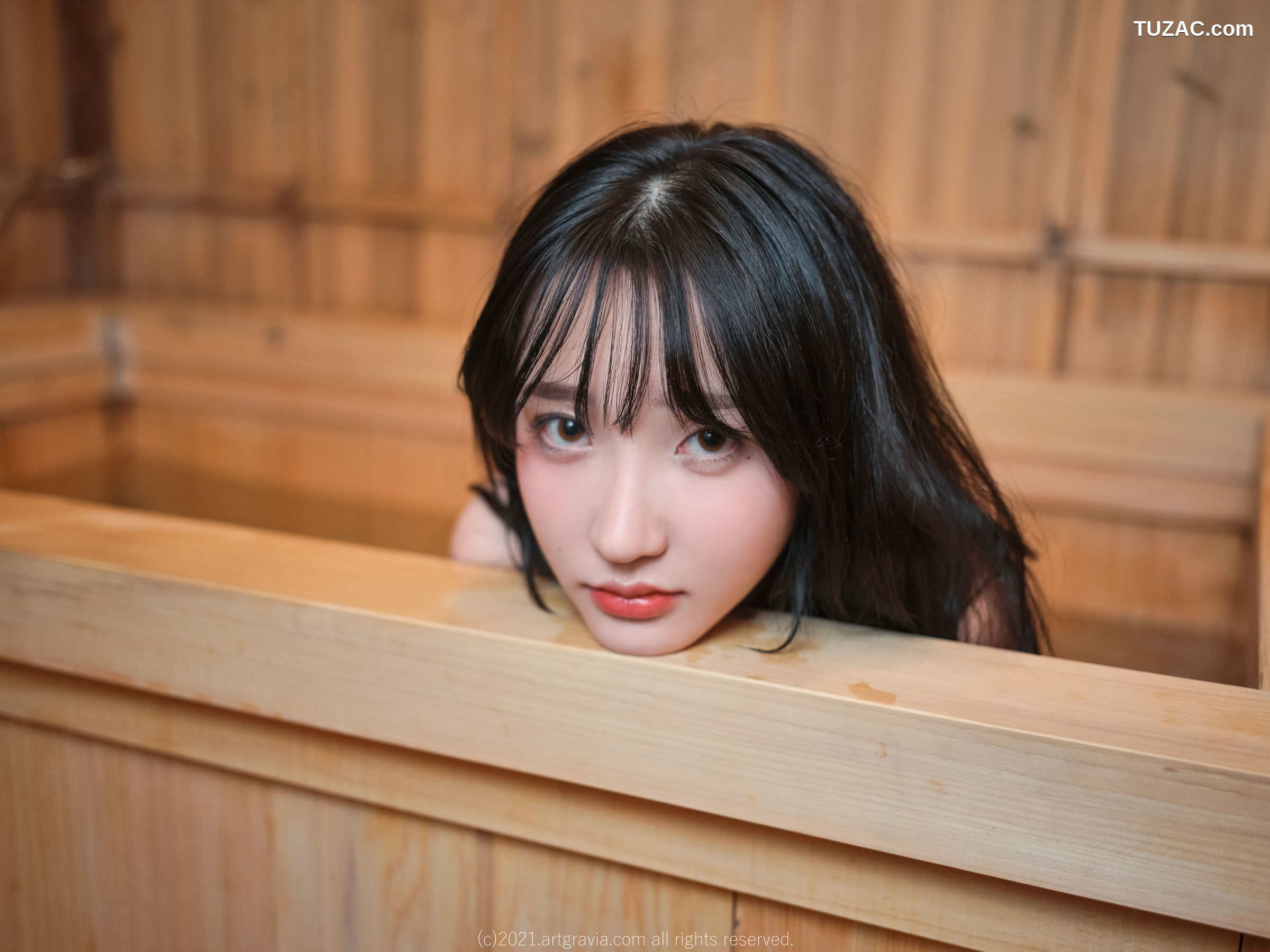 孙乐乐-Son-YeEun-ArtGravia-242-红白和黑色两套比基尼