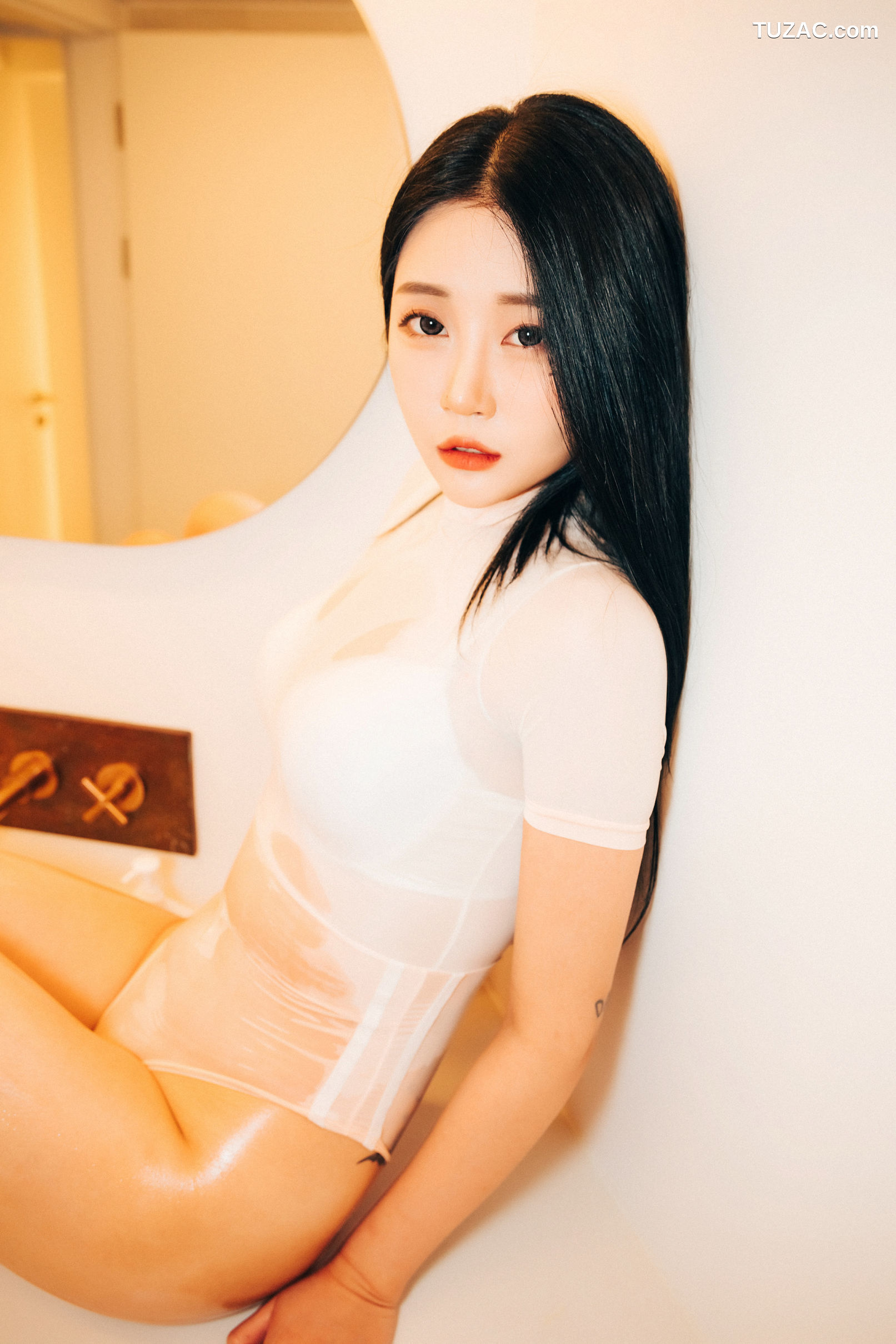 尹宝美-Bomi-内衣美女-Thin-Piece-Between-Loozy