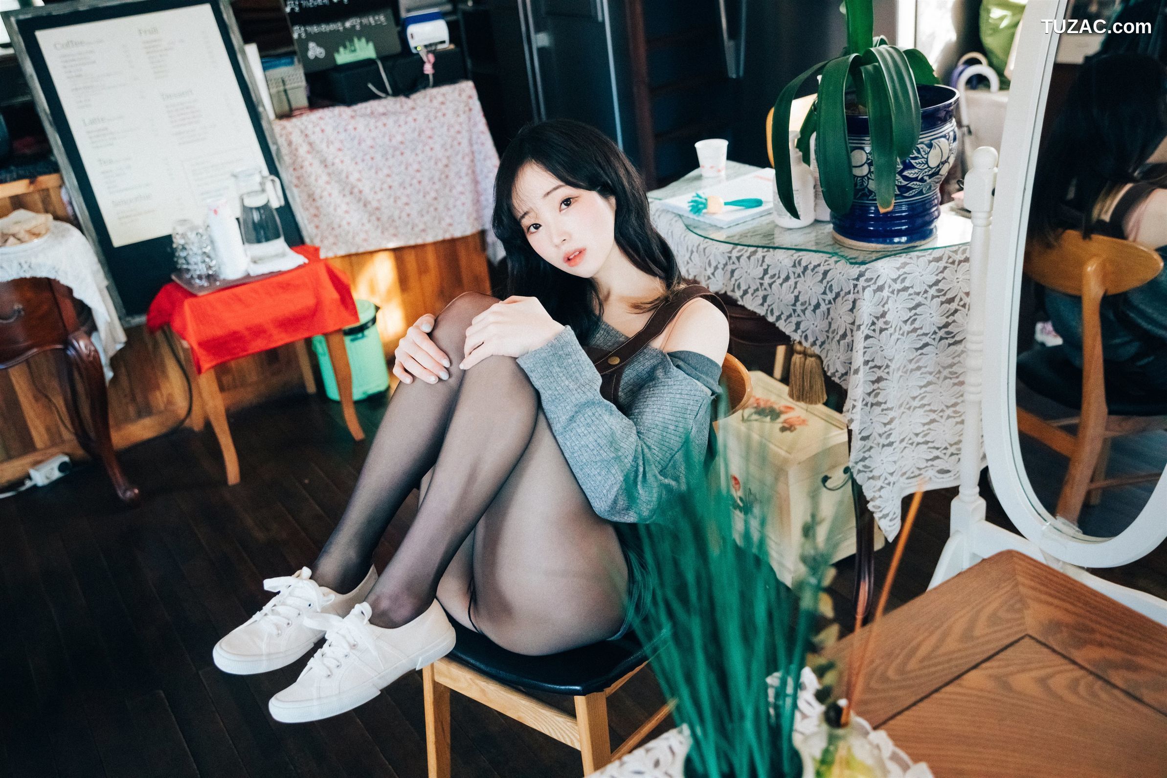 斑比-Bambi-咖啡时间-Cafe-Alba-Loozy