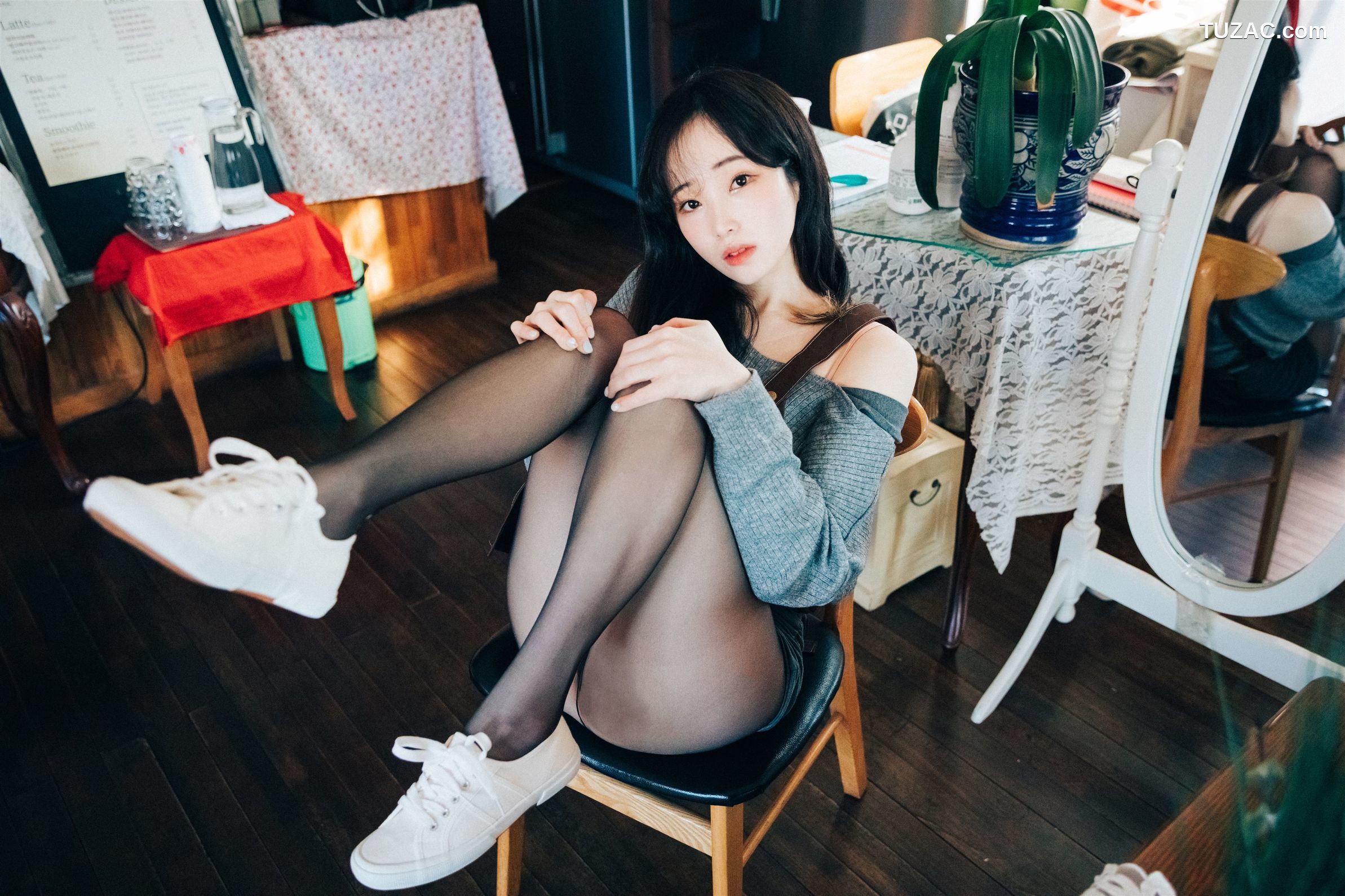 斑比-Bambi-咖啡时间-Cafe-Alba-Loozy