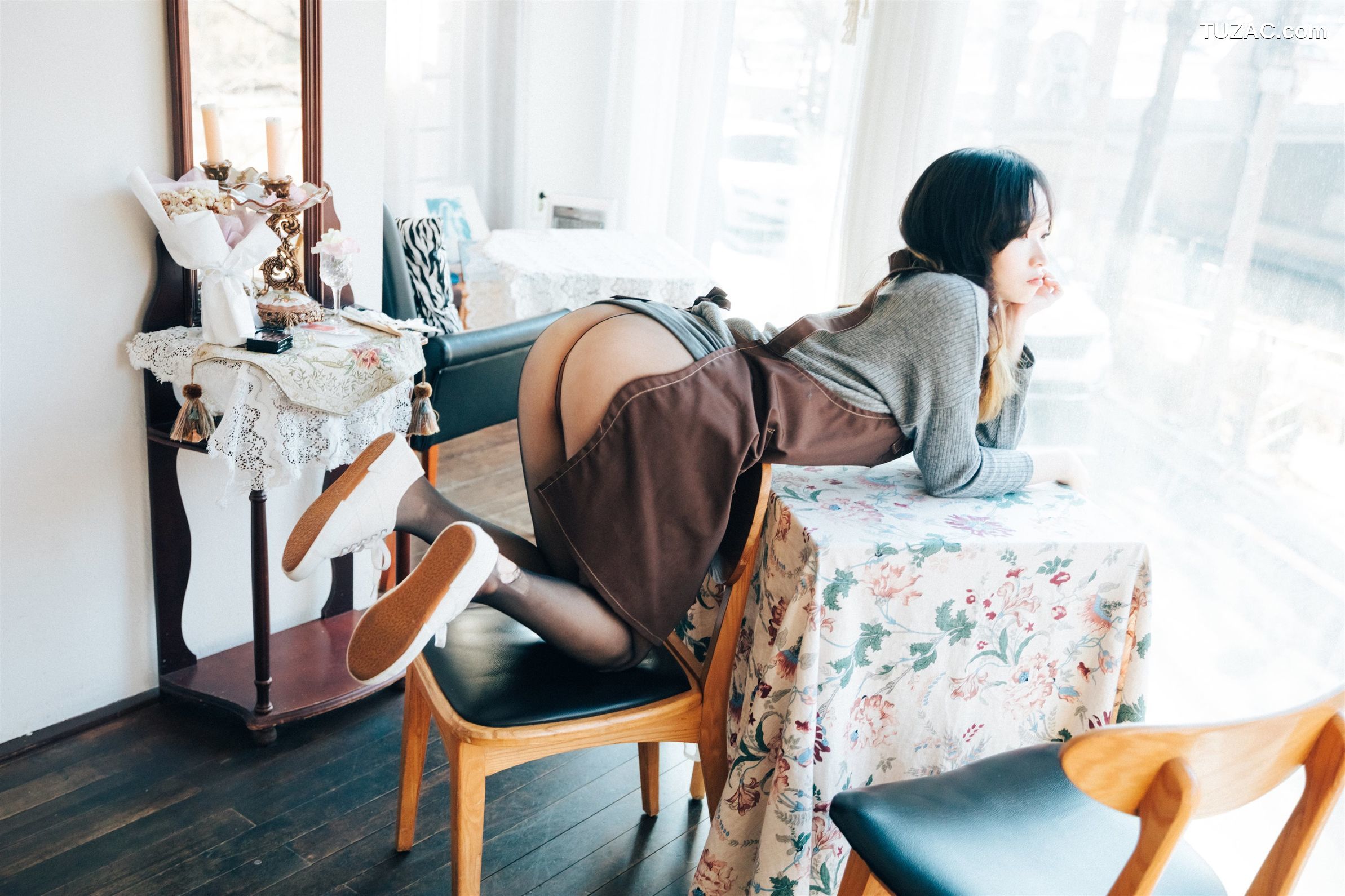 斑比-Bambi-咖啡时间-Cafe-Alba-Loozy