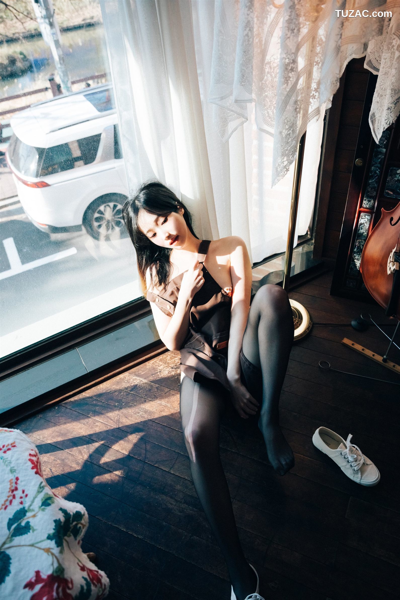 斑比-Bambi-咖啡时间-Cafe-Alba-Loozy