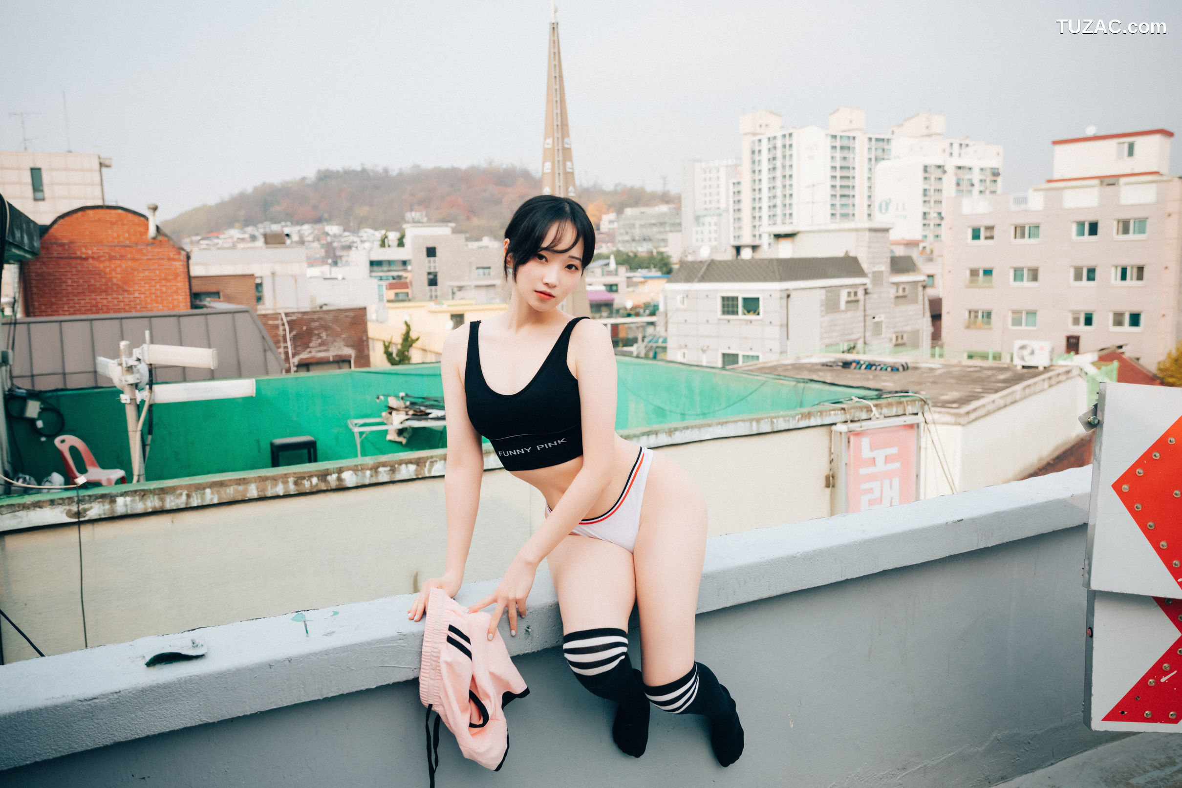 斑比-Bambi-性感斑比-Loozy