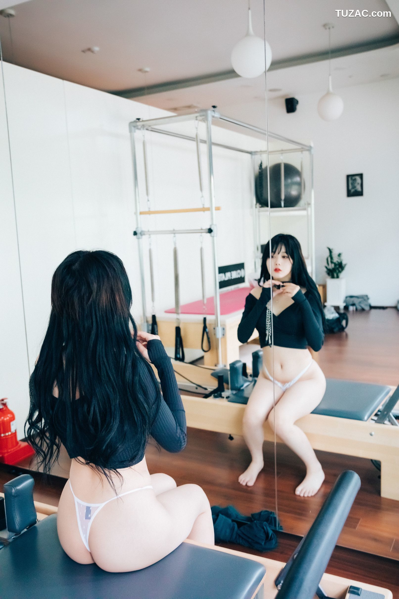 琪雅-Zia-Pilates-Instructor-Loozy