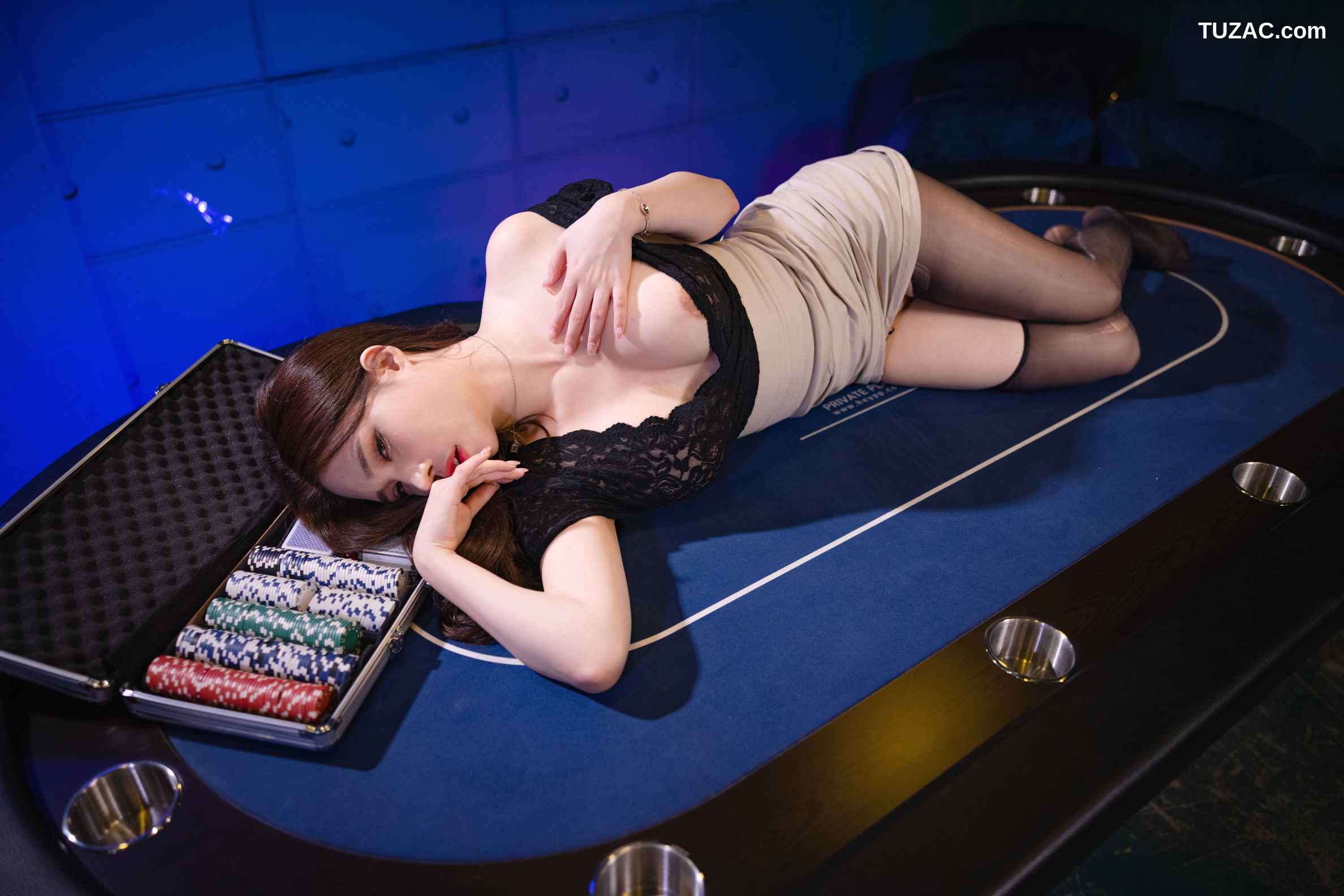 韩国美女-Hani-醉酒的美女-A-Drunken-Woman-BUNNY