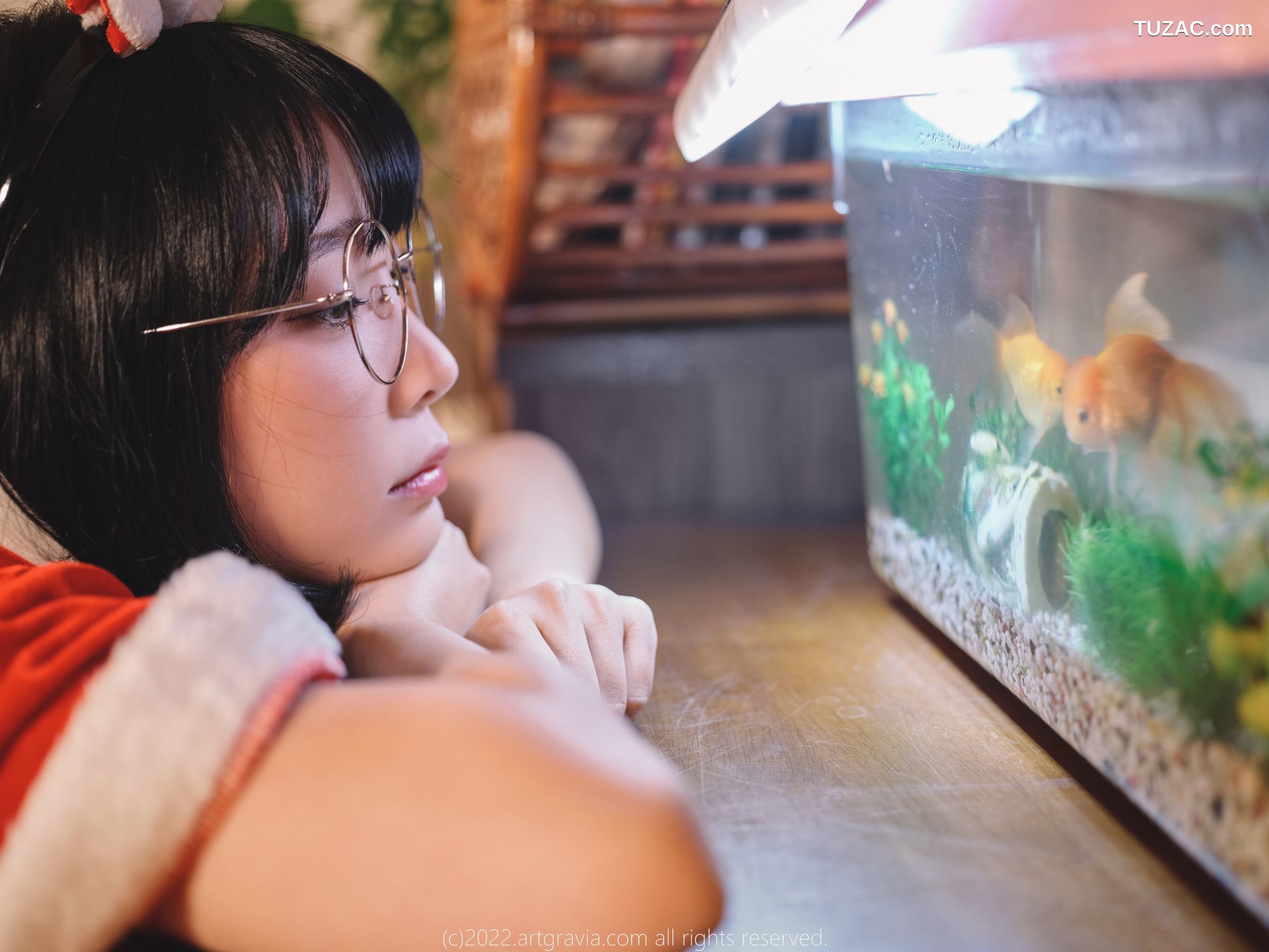韩国美女-Jang-Joo-Isabella-红色带子-黑色带子情趣内衣-ArtGravia