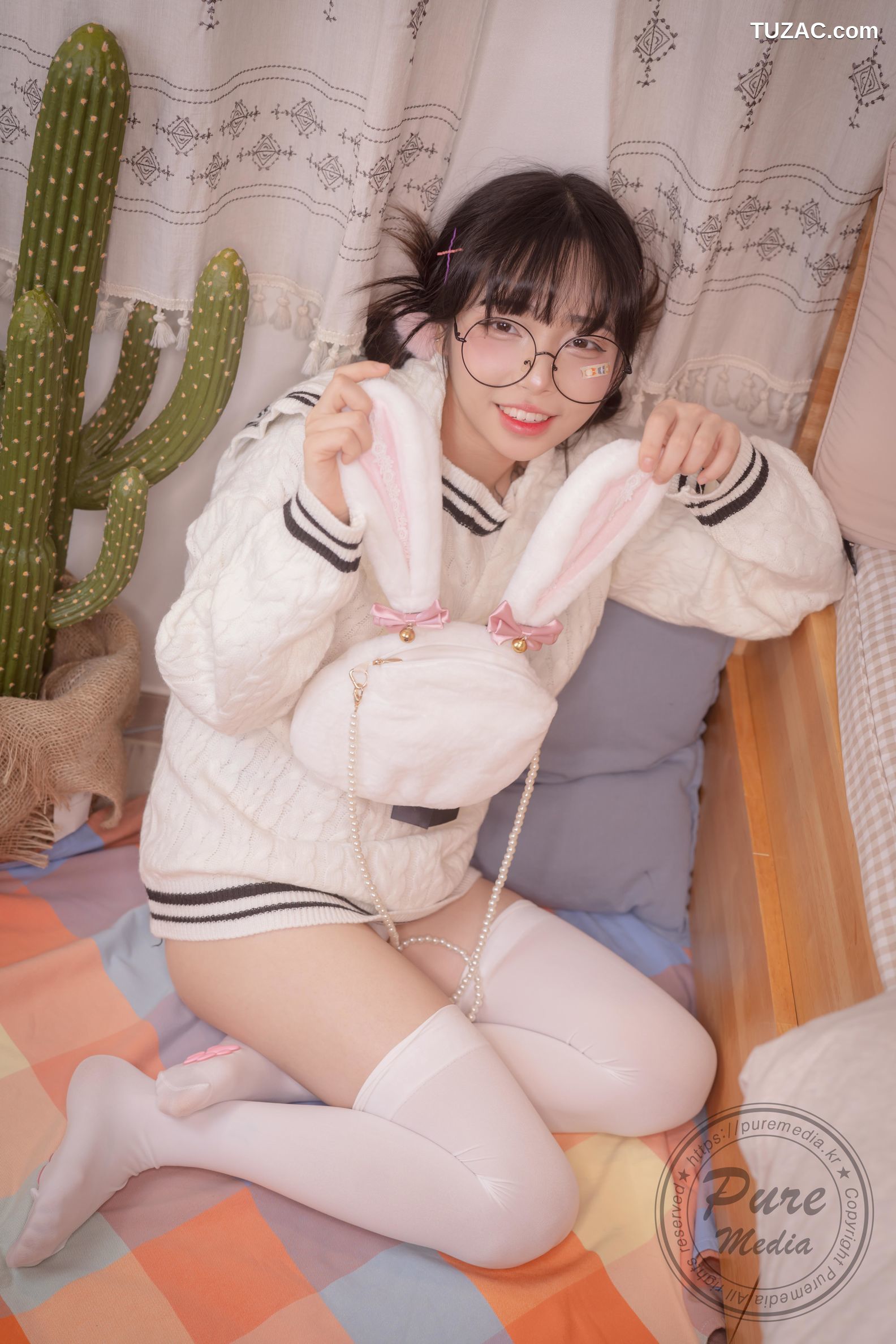 韩国美女-Jelly-被困在房间的女孩-Girl-Trapped-in-a-Rooftop-Room-Pure-Media-Vol.276