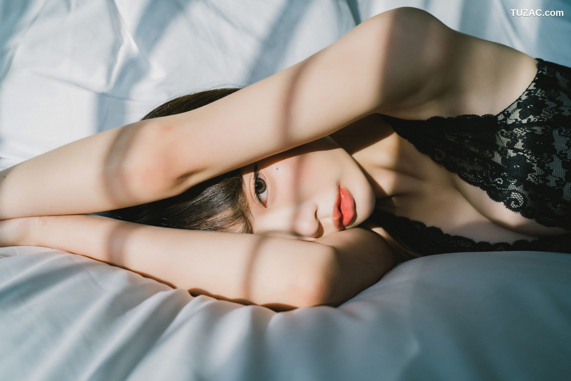 韩国美女-Jucy-쥬시-那一天-卷2-On-that-day-part2-Moon-Night-Snap