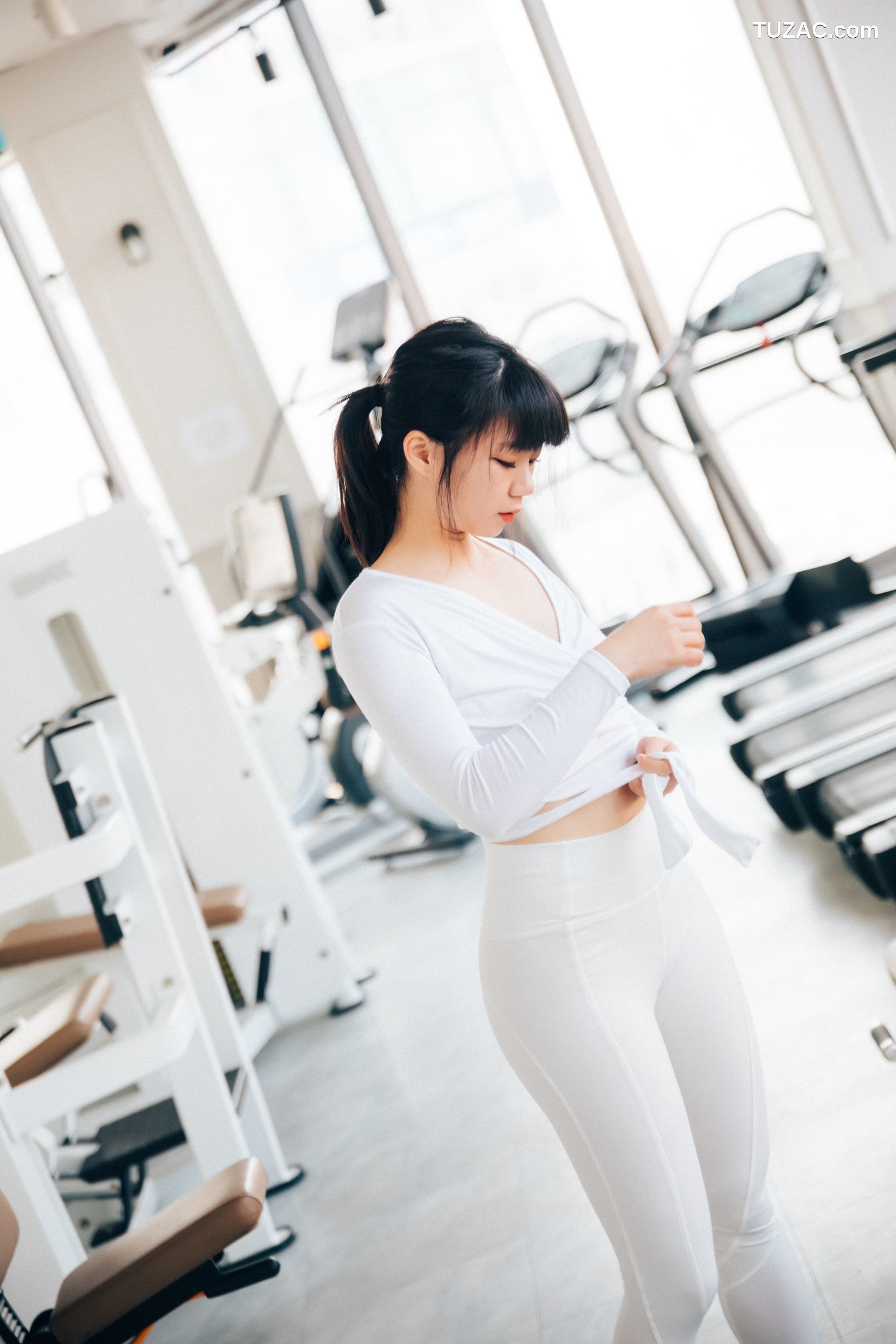 韩国美女-Kissme-脱衣健身-Strip-Fitness-无圣光-Loozy