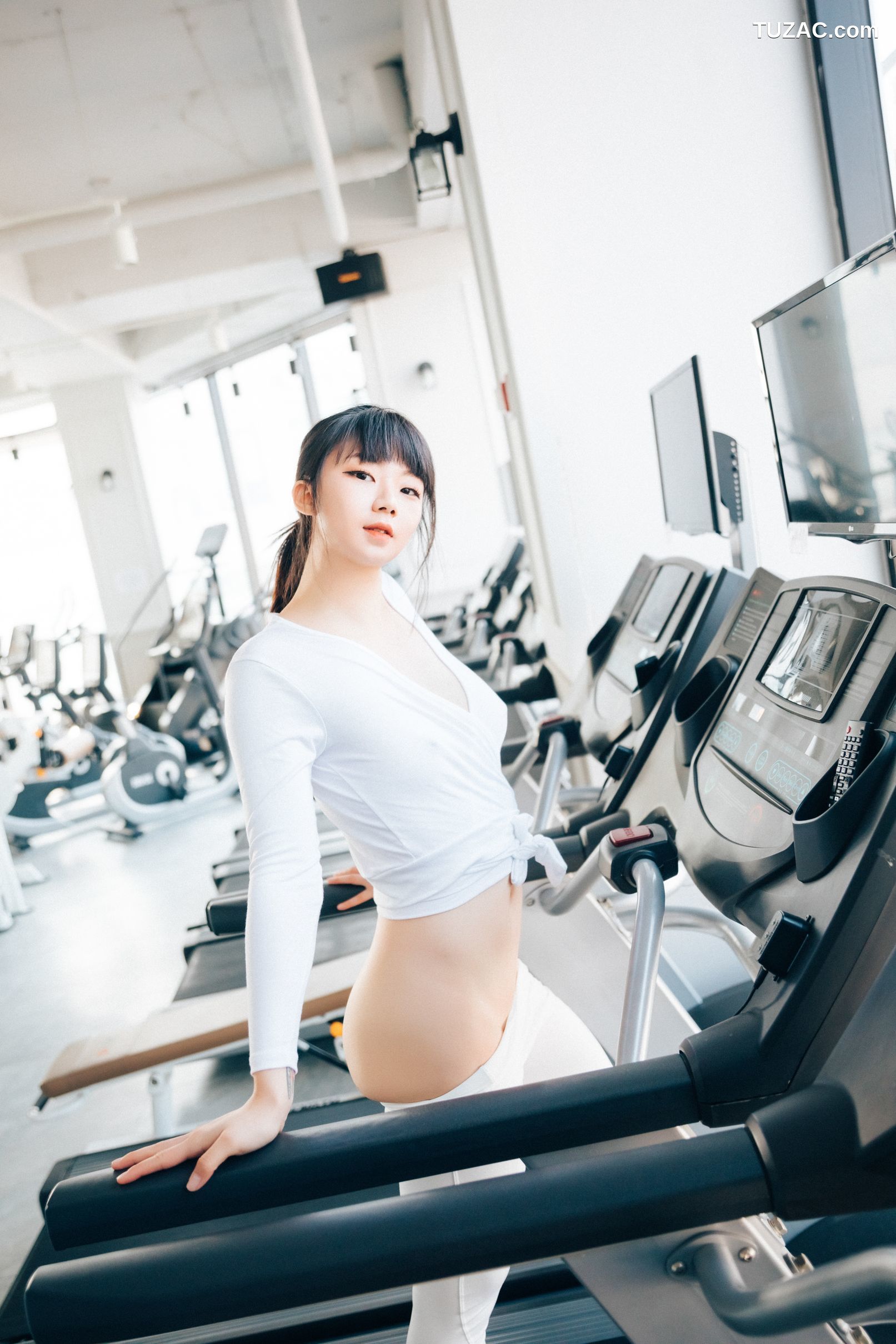 韩国美女-Kissme-脱衣健身-Strip-Fitness-无圣光-Loozy