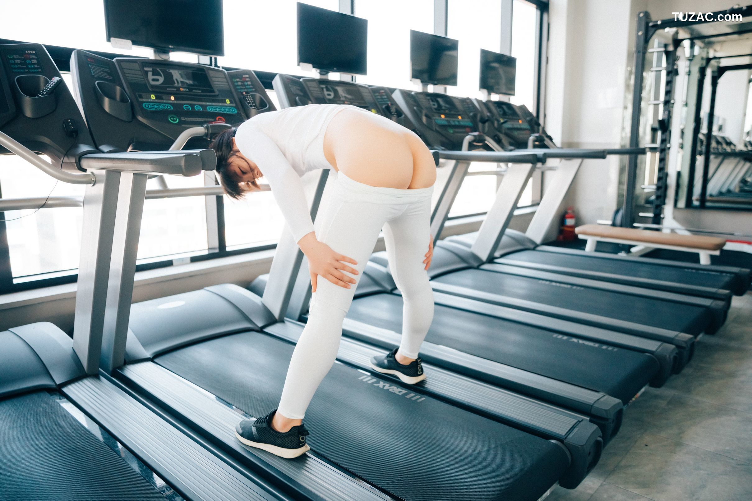 韩国美女-Kissme-脱衣健身-Strip-Fitness-无圣光-Loozy