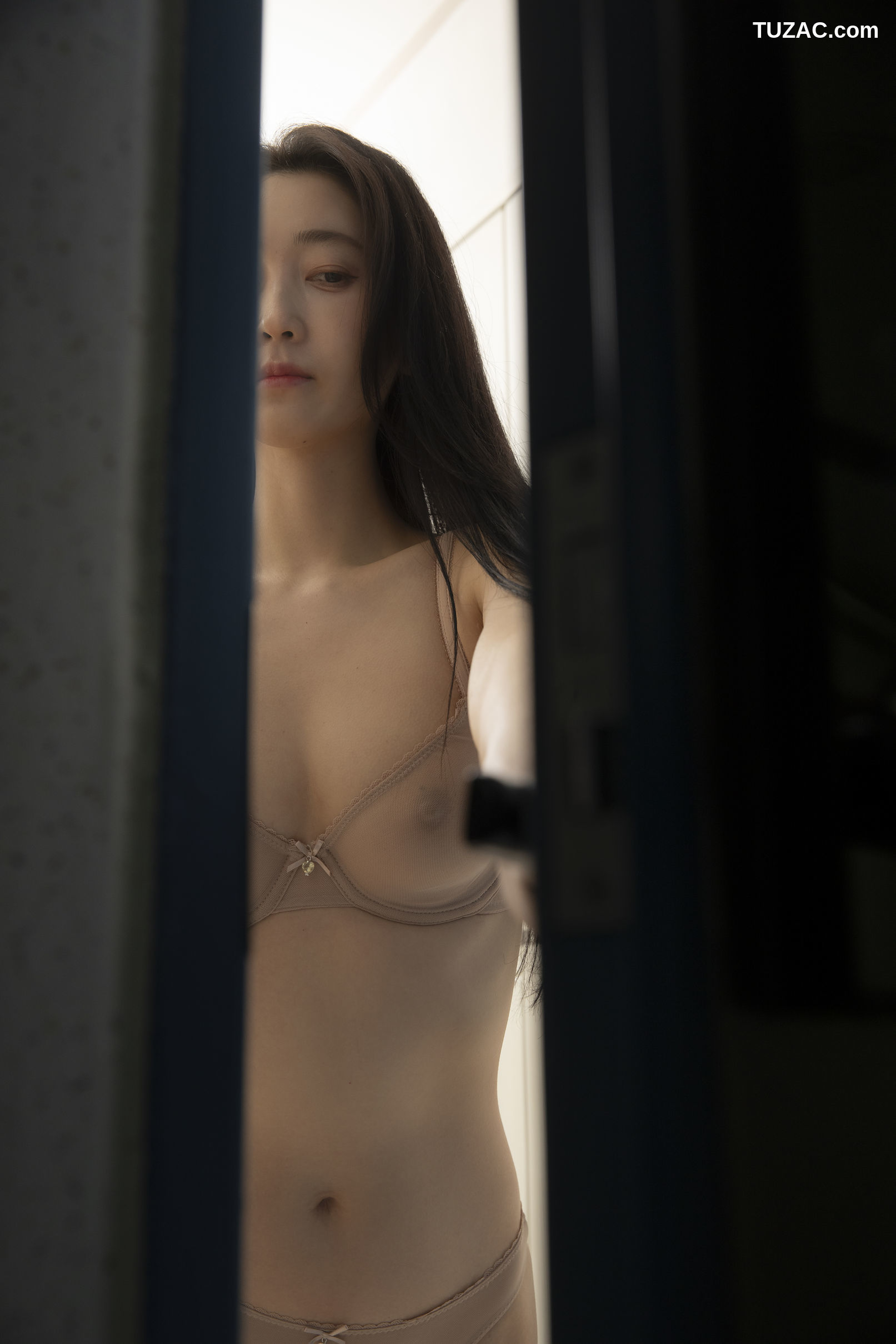 韩国美女-LeeHa-办公室女郎系列-肉色内衣绑缚-A-Lady-in-The-Office-S.5-BUNNY