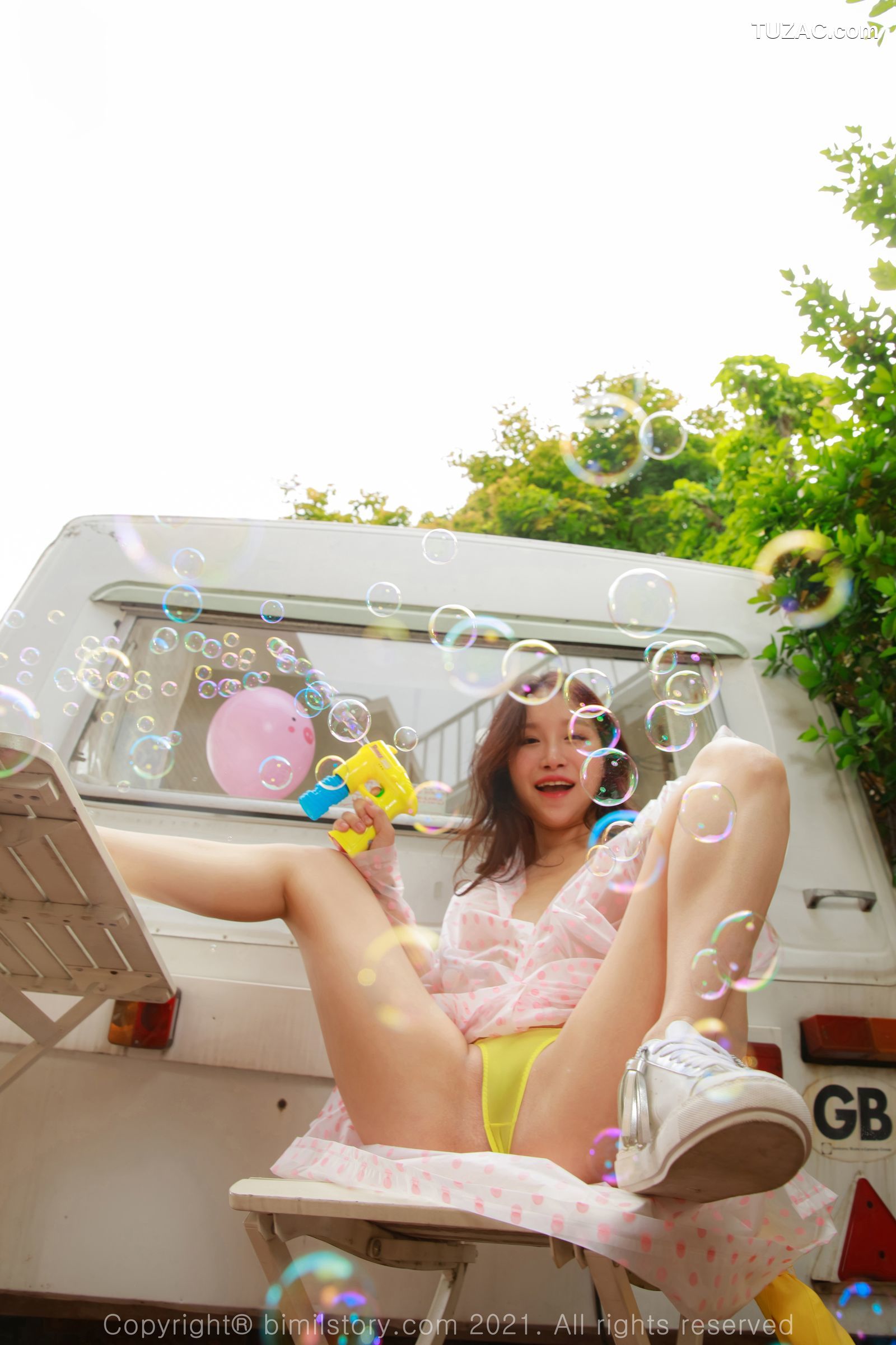 韩国美女-Leesul-Vol.04-part-01-雨后的午休时间-Afternoon-after-rain-Bimilstory