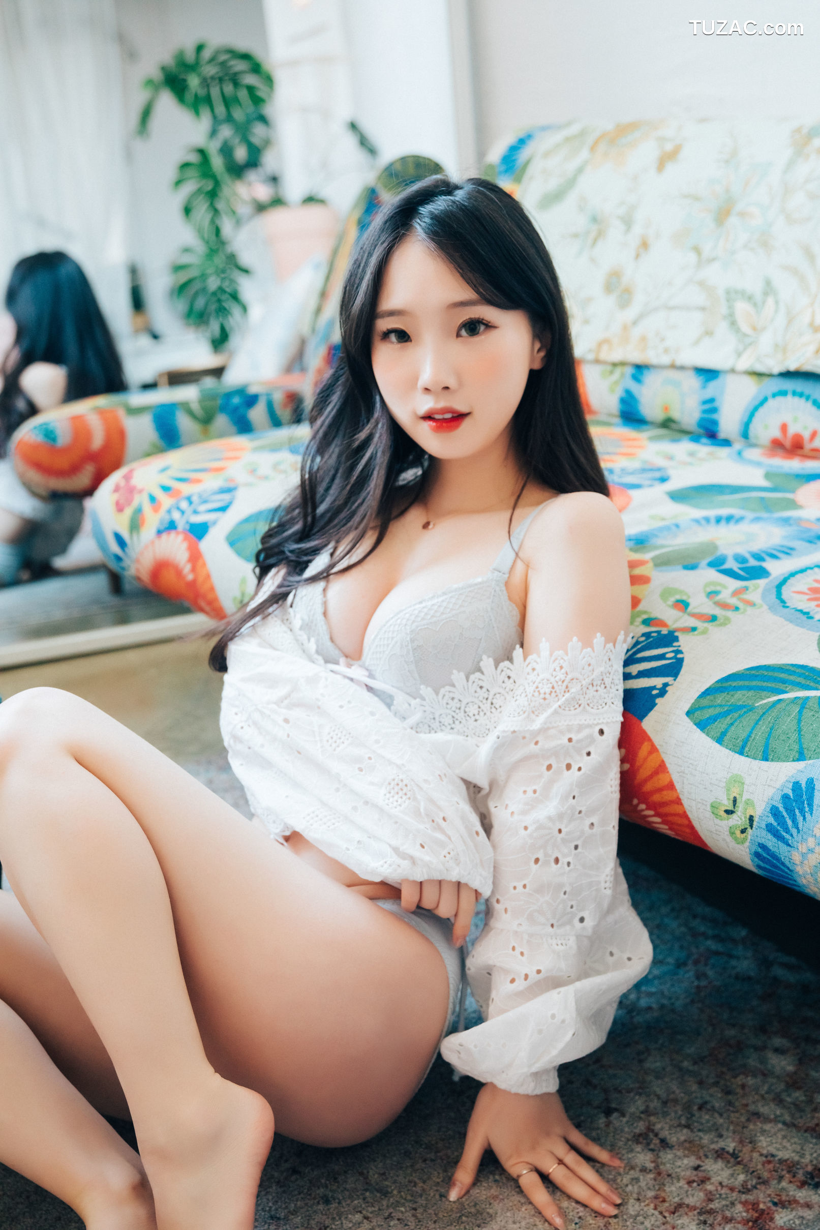 韩国美女-Pureding-퓨딩-Behind