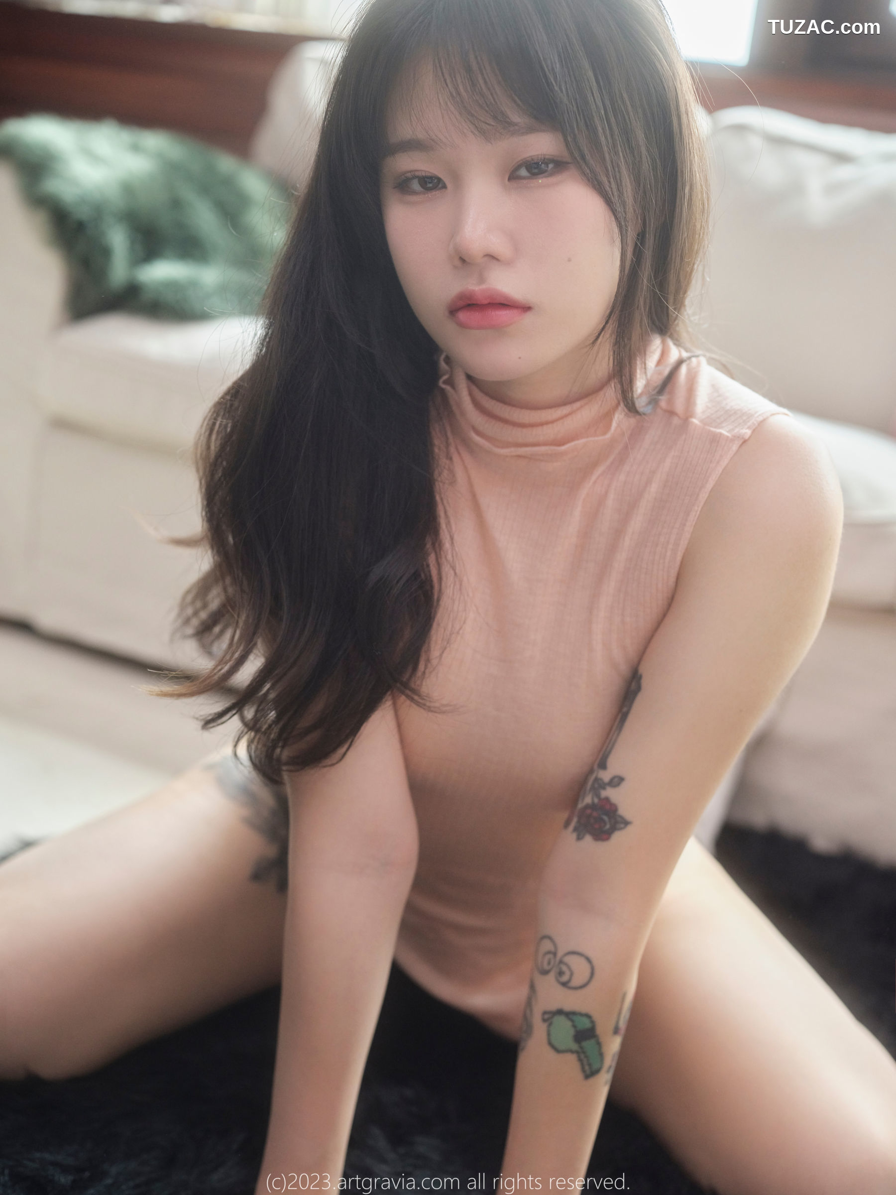 韩国美女-Sira-淡绿T短裙-AG-543