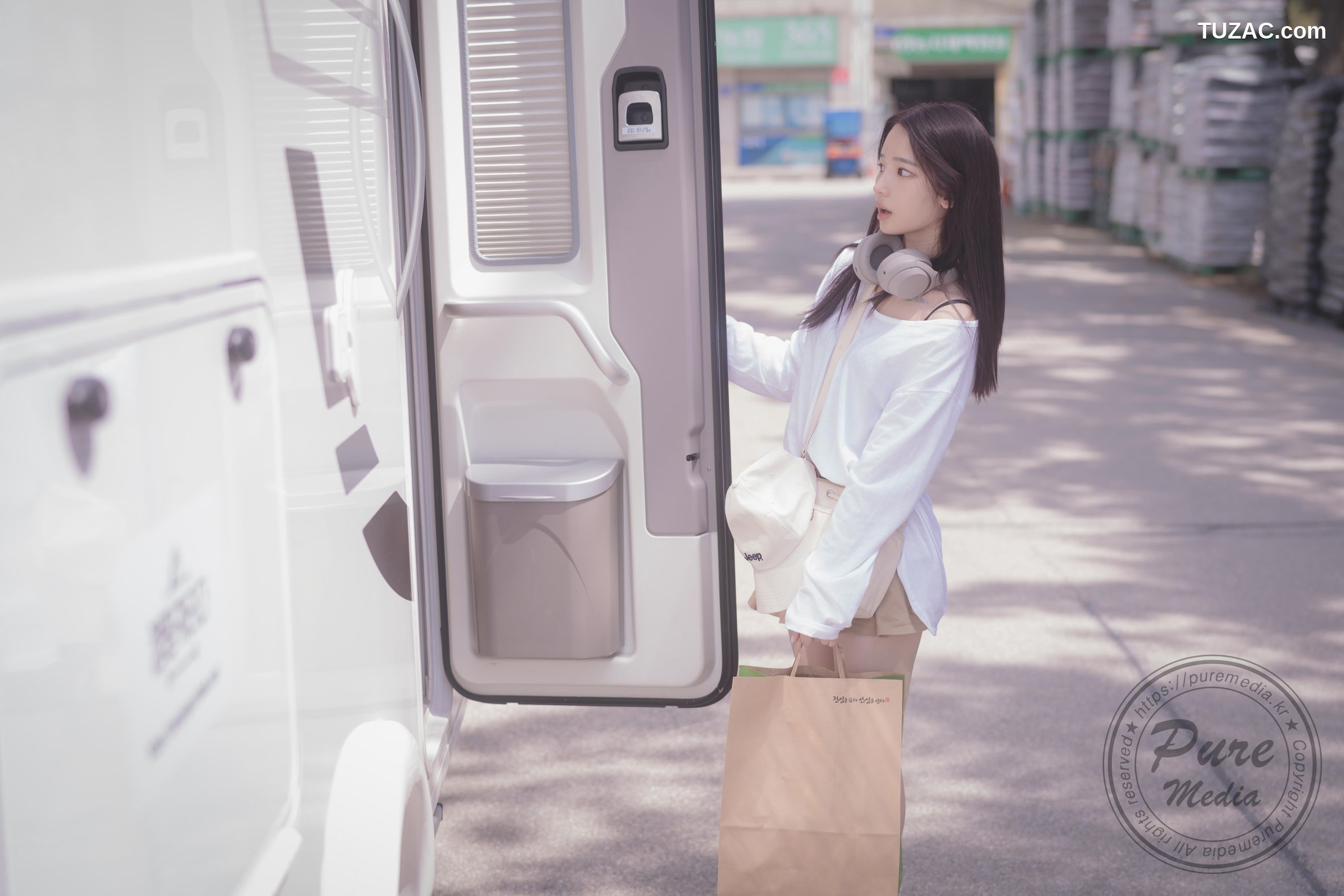 韩国美女-Yeha-野营车里的激情假期-Sex_Vacation_In_Camping_Car-Pure-Media-287