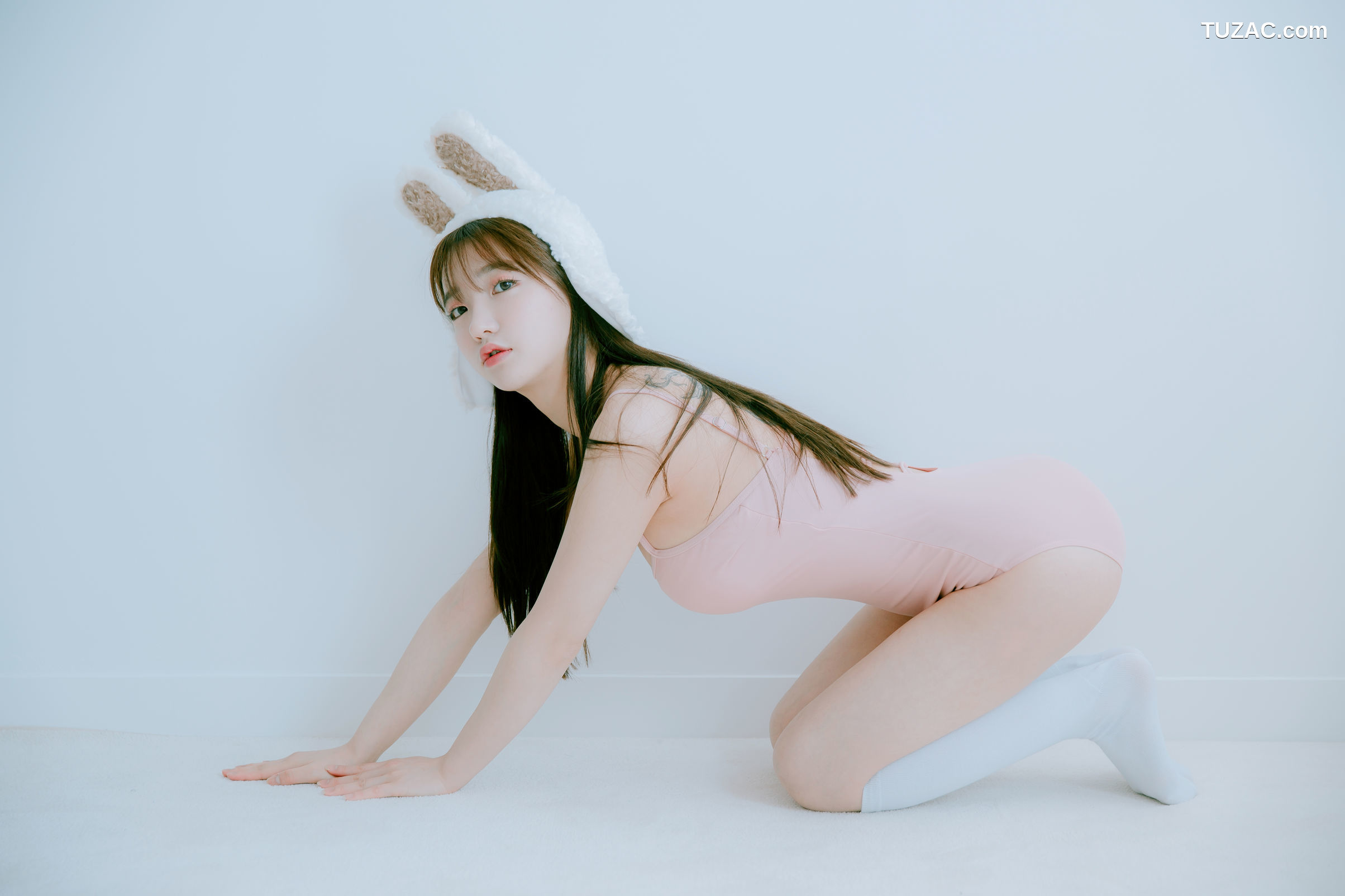 韩国美女-孙乐乐-Son-YeEun-兔耳比基尼-JOA-20-APR-Vol.2