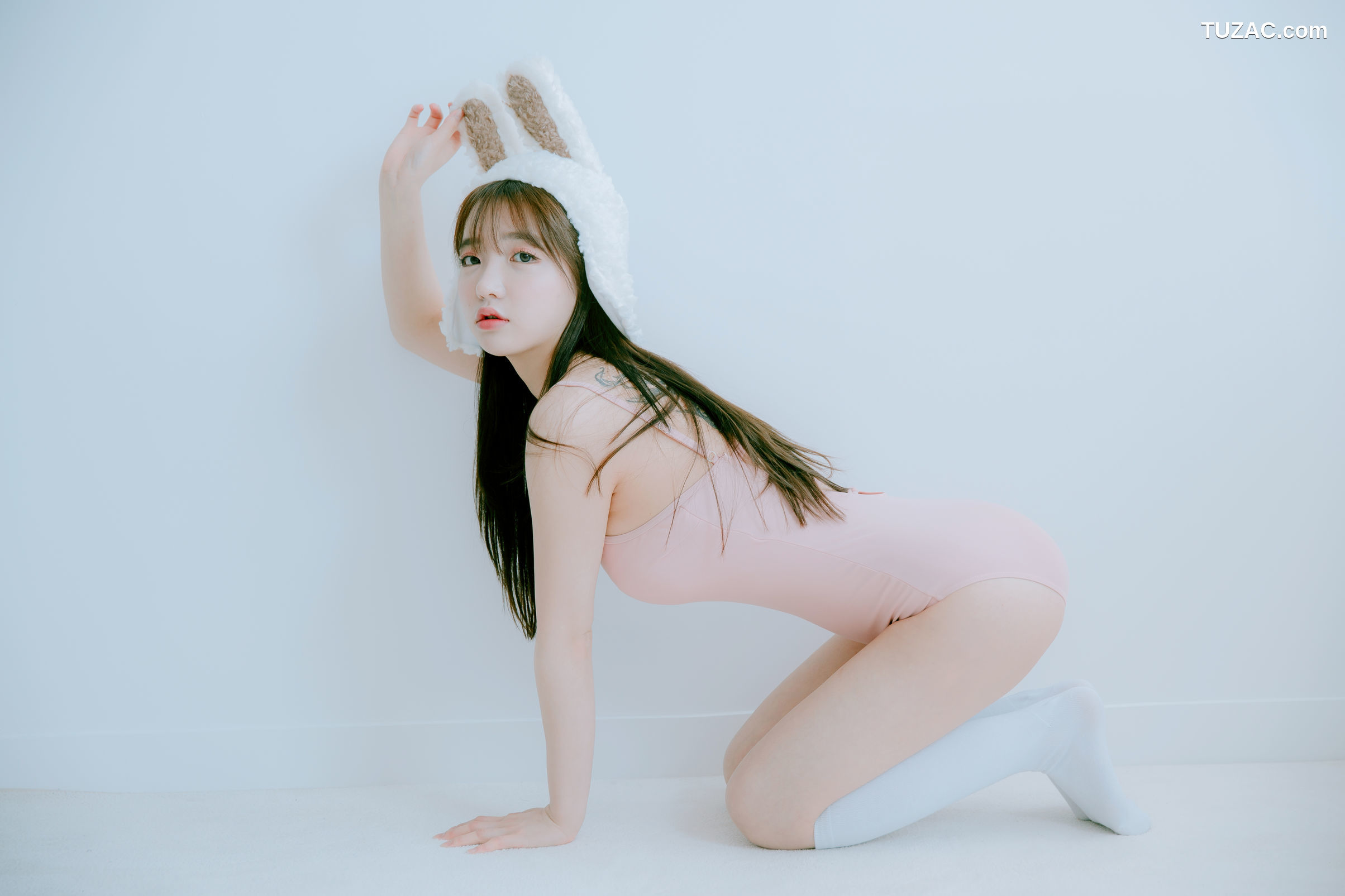 韩国美女-孙乐乐-Son-YeEun-兔耳比基尼-JOA-20-APR-Vol.2