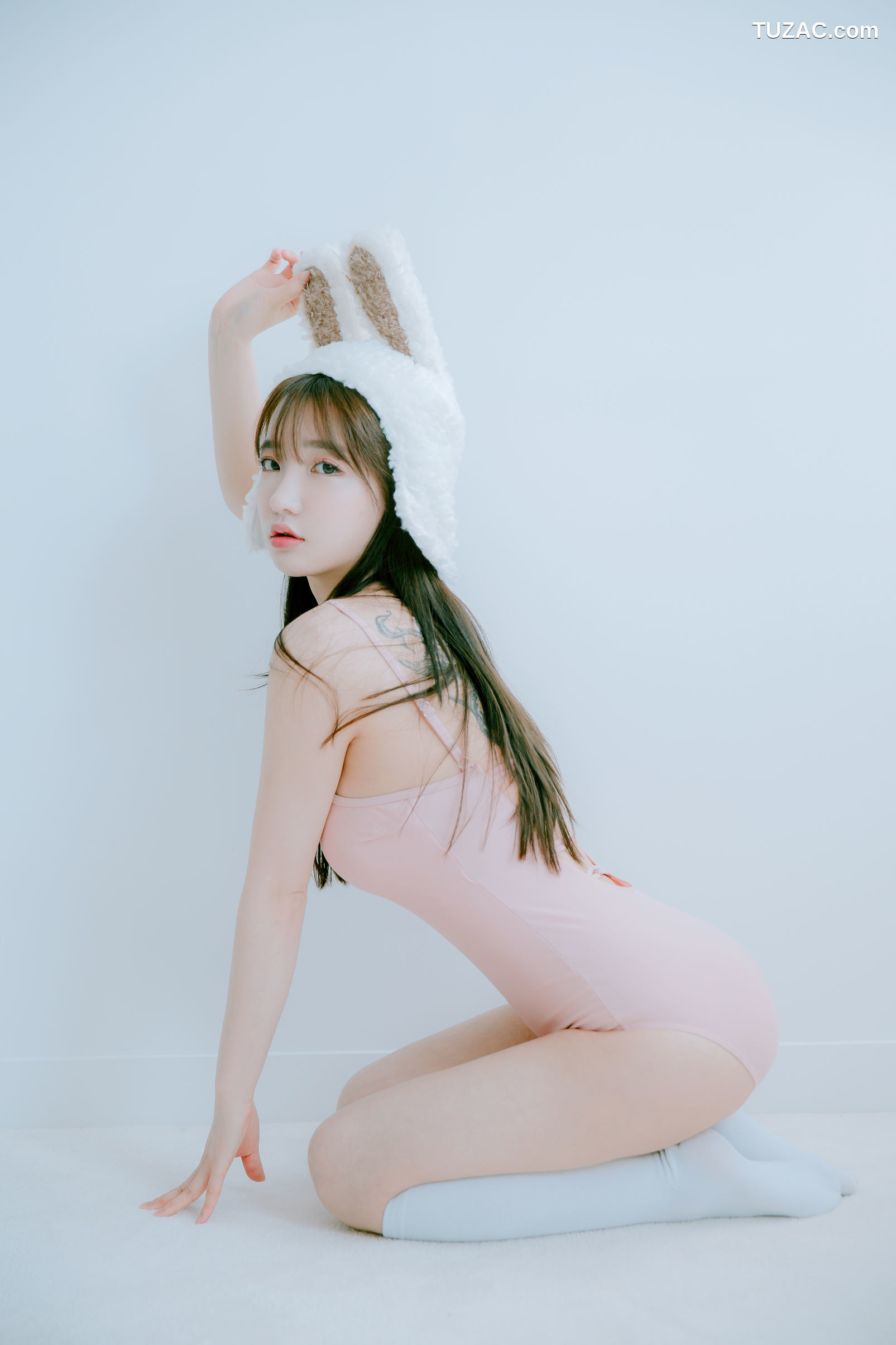 韩国美女-孙乐乐-Son-YeEun-兔耳比基尼-JOA-20-APR-Vol.2