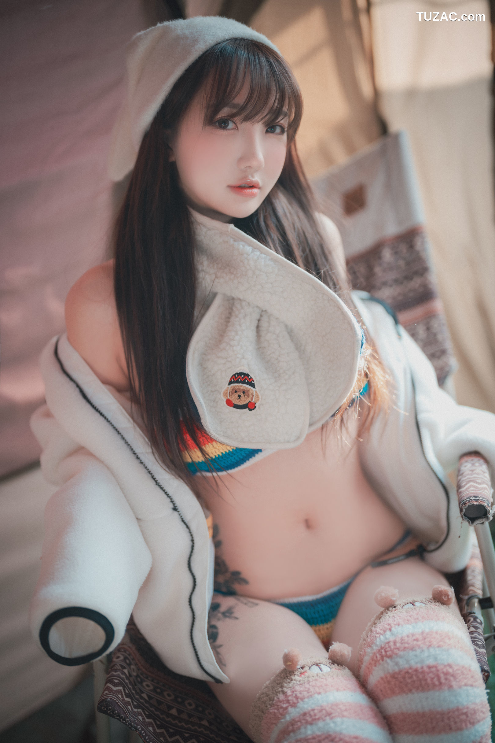 韩国美女-孙乐乐-Son-YeEun-浪漫冬季露营-Romantic-Winter-Glamping