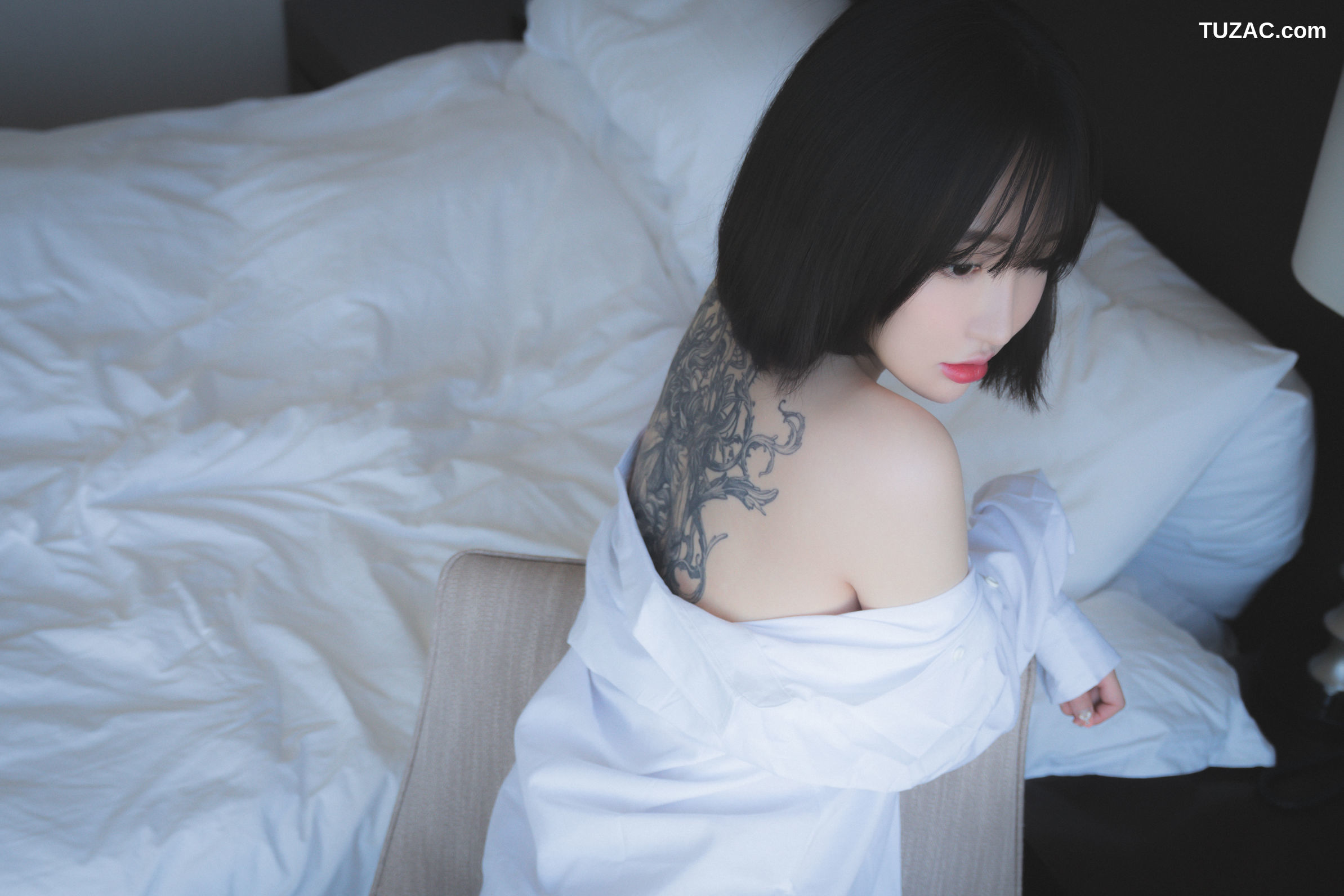 韩国美女-孙乐乐-Son-YeEun-短发浴室-Pure-Media-Vol.070