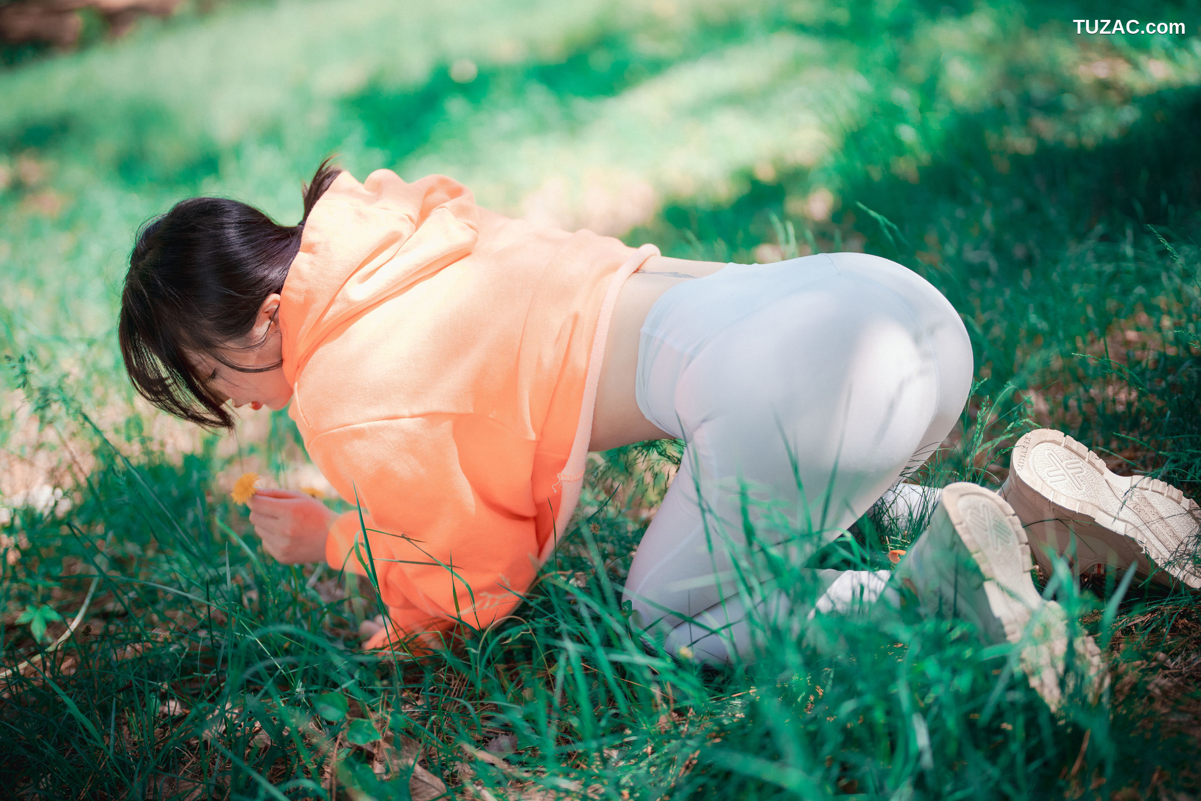 韩国美女-孙乐乐-Son-YeEun-色色的户外旅行-上卷-Naughty-Trekking