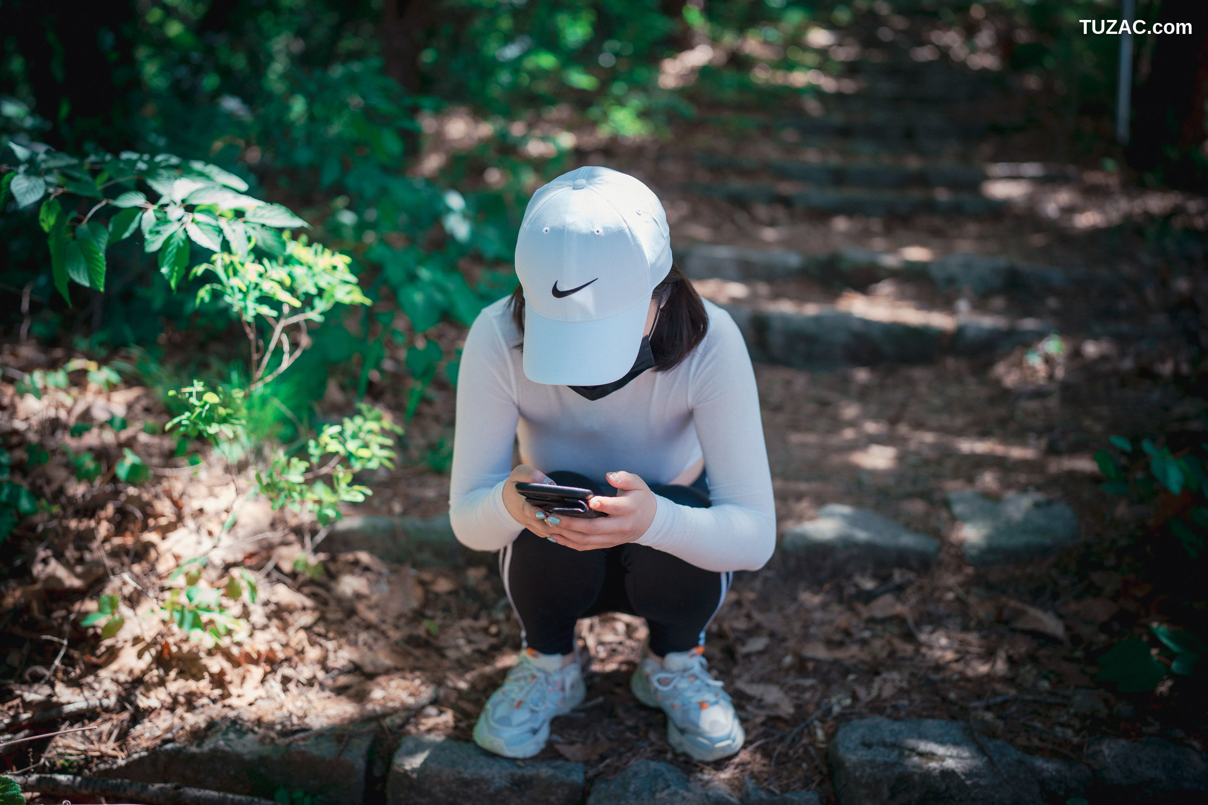 韩国美女-孙乐乐-Son-YeEun-色色的户外旅行-下卷-Naughty-Trekking