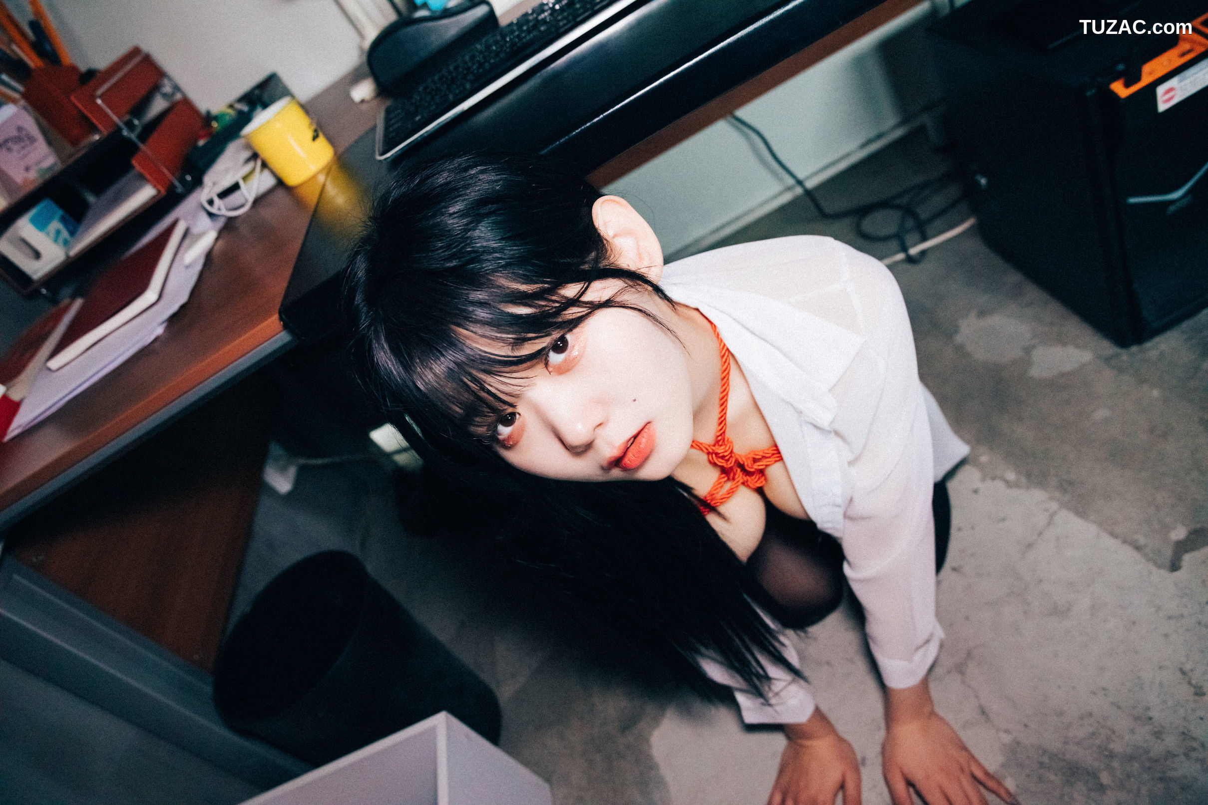 韩国美女-琪雅-Zia-办公室性奴-Office-slave-Loozy-绳缚卷