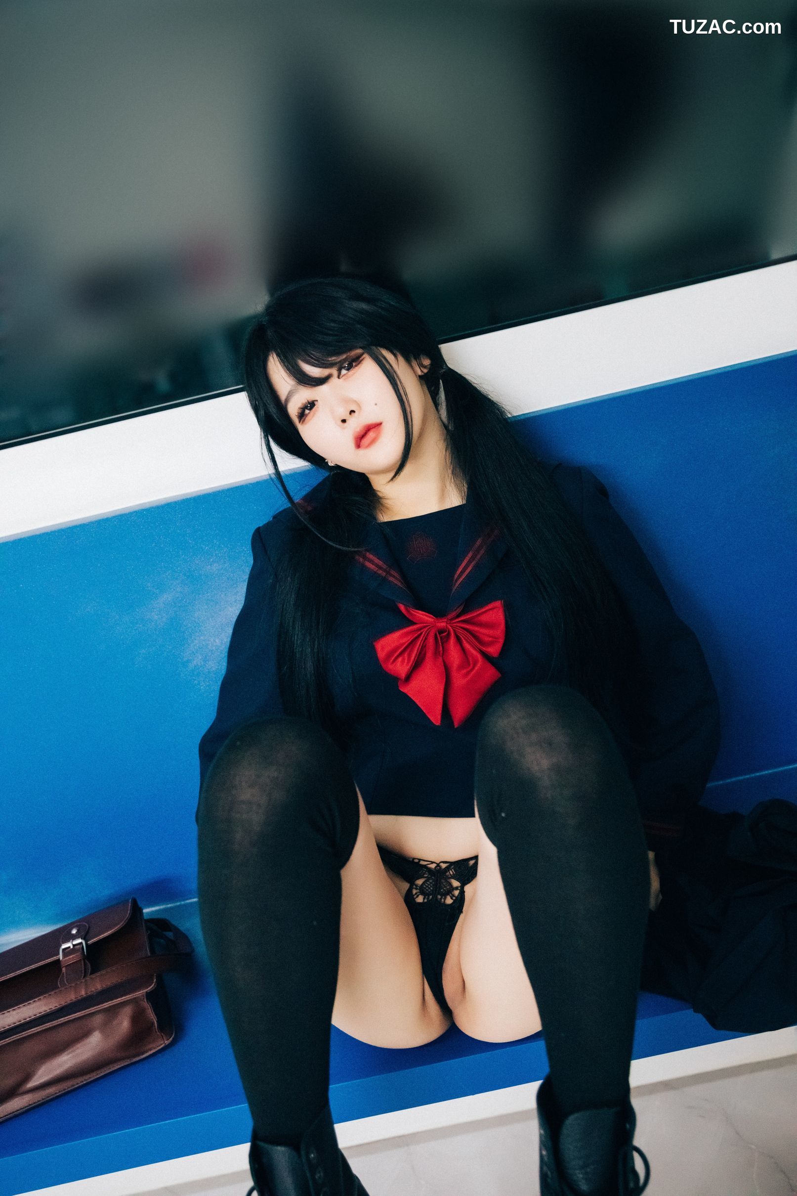 韩国美女-琪雅-Zia-地铁-完整版-Subway-Full-Ver-Loozy