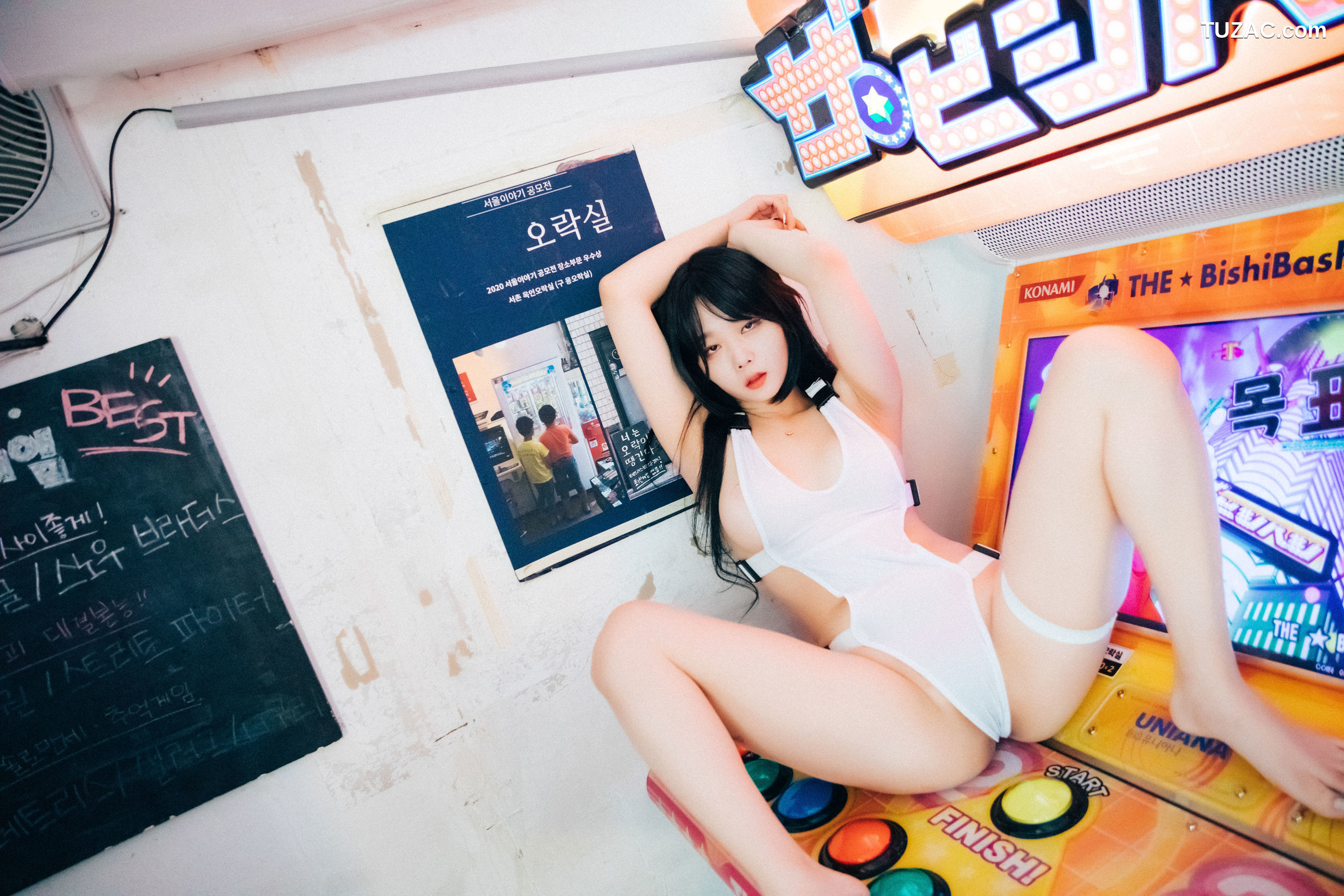 韩国美女-琪雅-Zia-街机游戏厅里的性感少女-Oraksil-Loozy