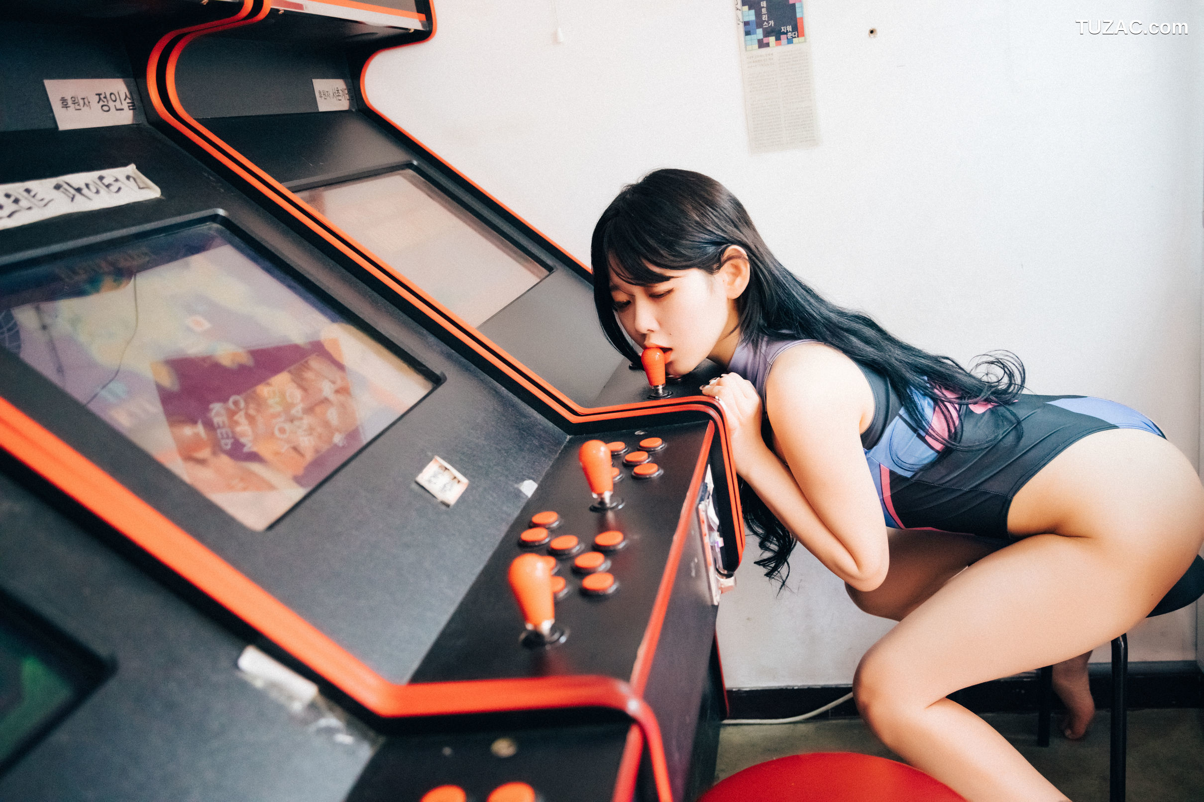 韩国美女-琪雅-Zia-街机游戏厅里的性感少女-Oraksil-Loozy