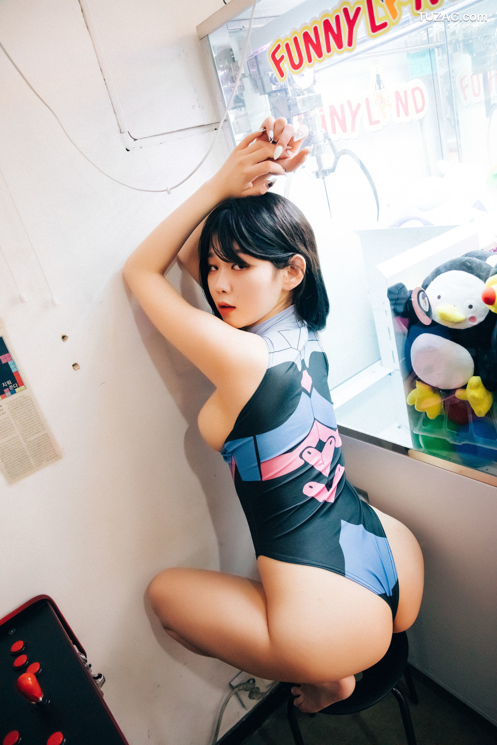 韩国美女-琪雅-Zia-街机游戏厅里的性感少女-Oraksil-Loozy