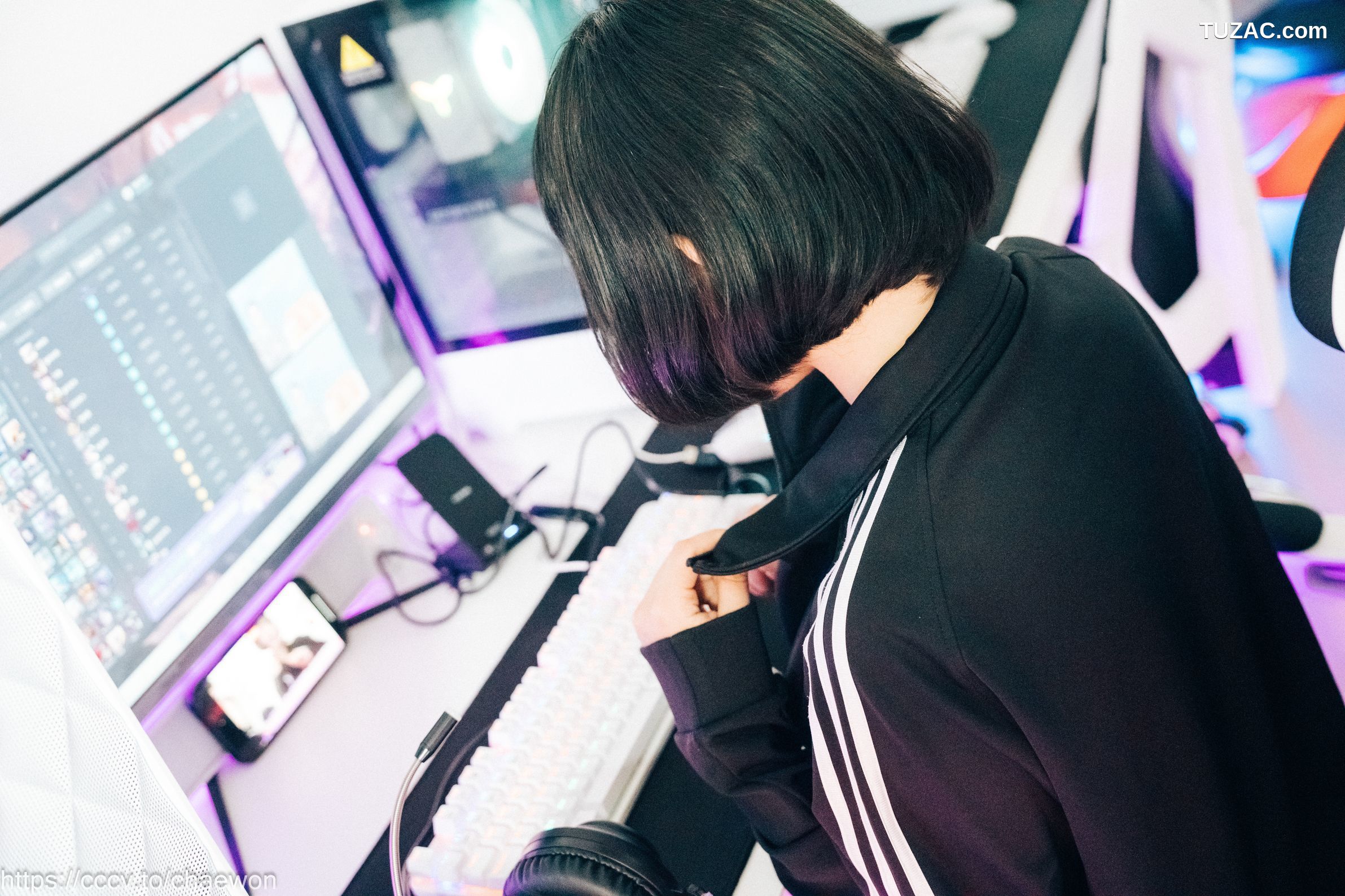 韩国美女-琪雅-Zia-지아-电玩少女-PC-Room-with-SP-第1辑-Loozy