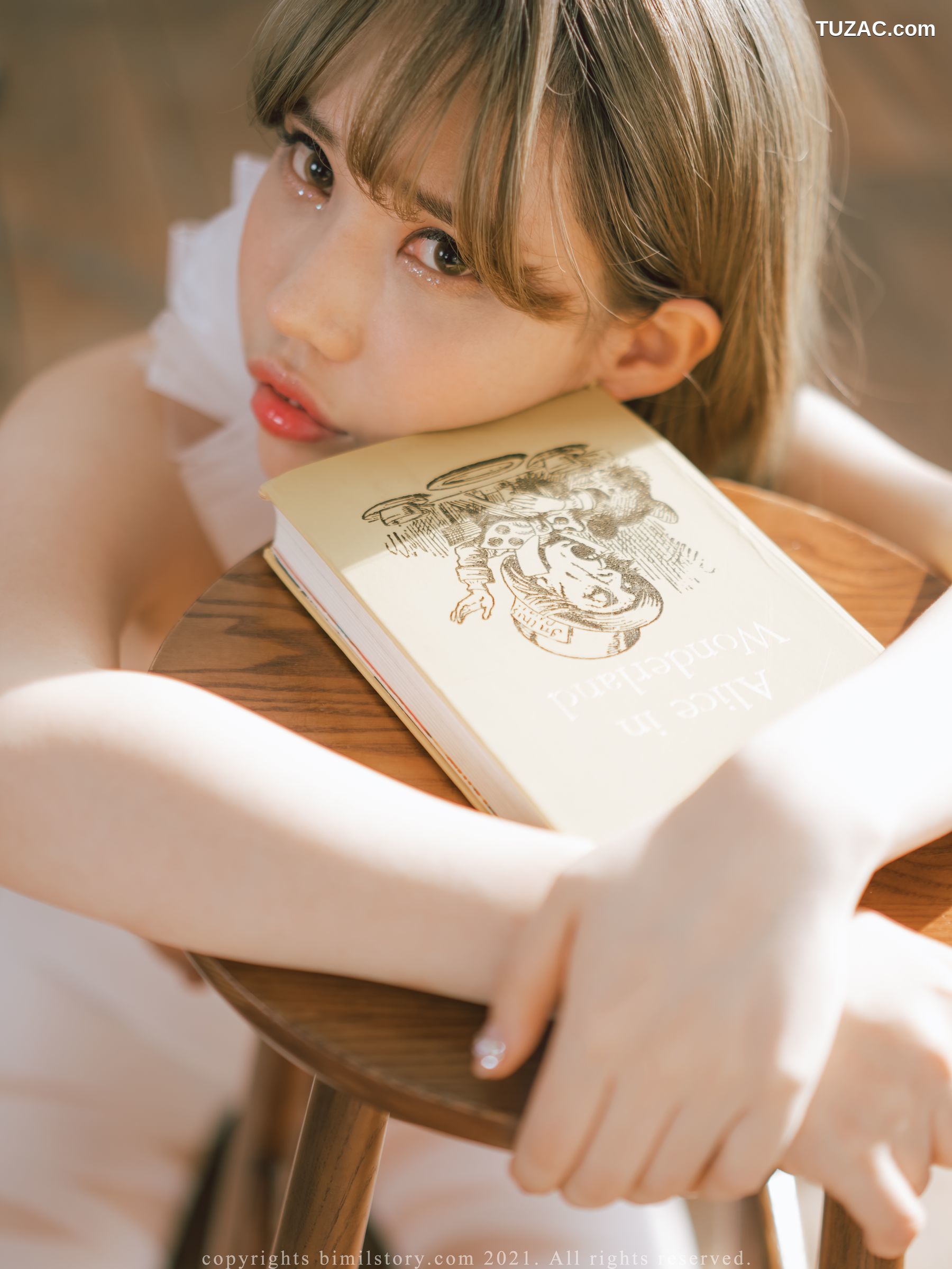 韩国美女-银河-Eunha-은하-感伤的Eunha-卷1-Sentimental-Eunha-Bimilstory-Vol.05