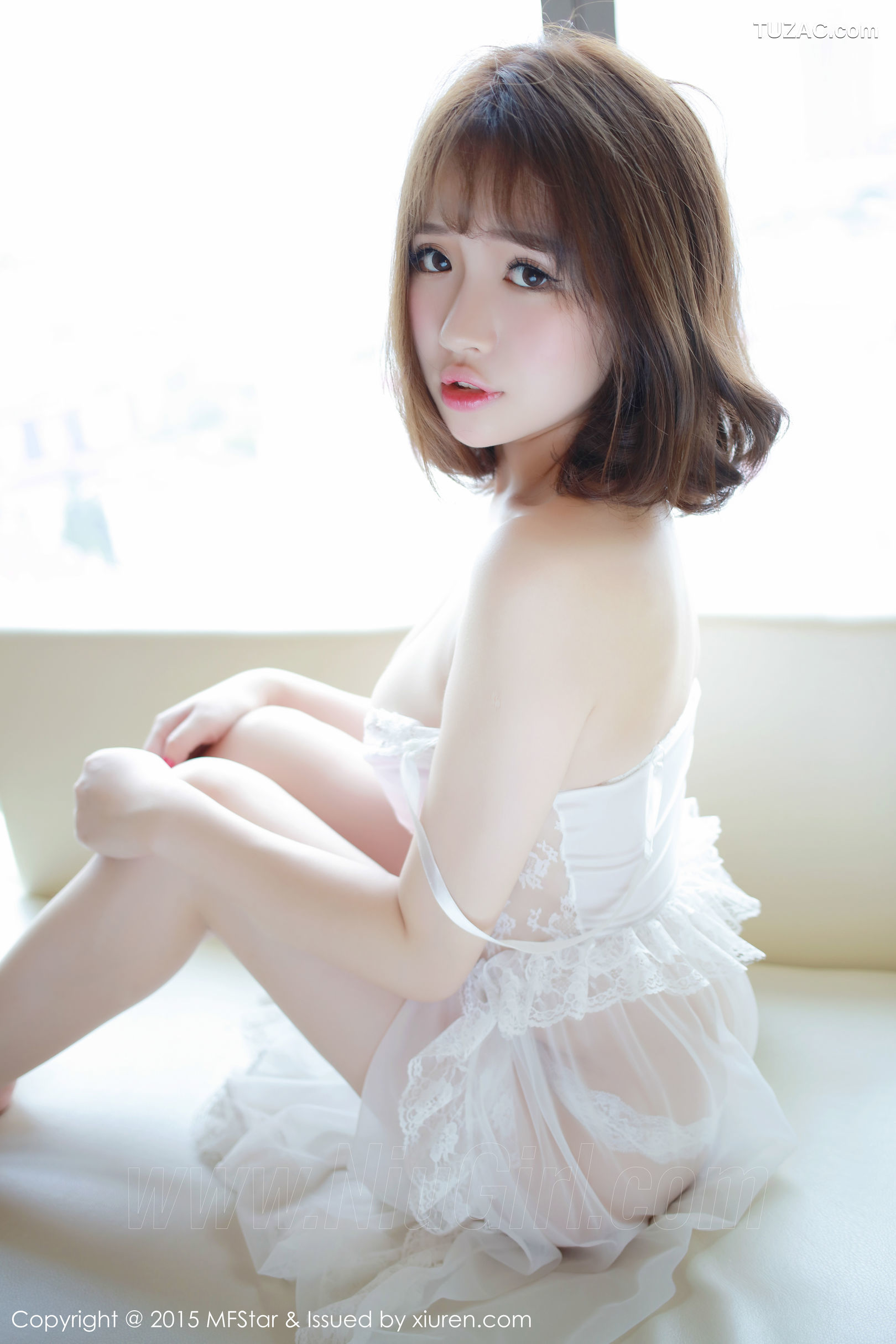 MFStar模范学院-012-徐cake-粉嫩粉嫩的养眼妹子