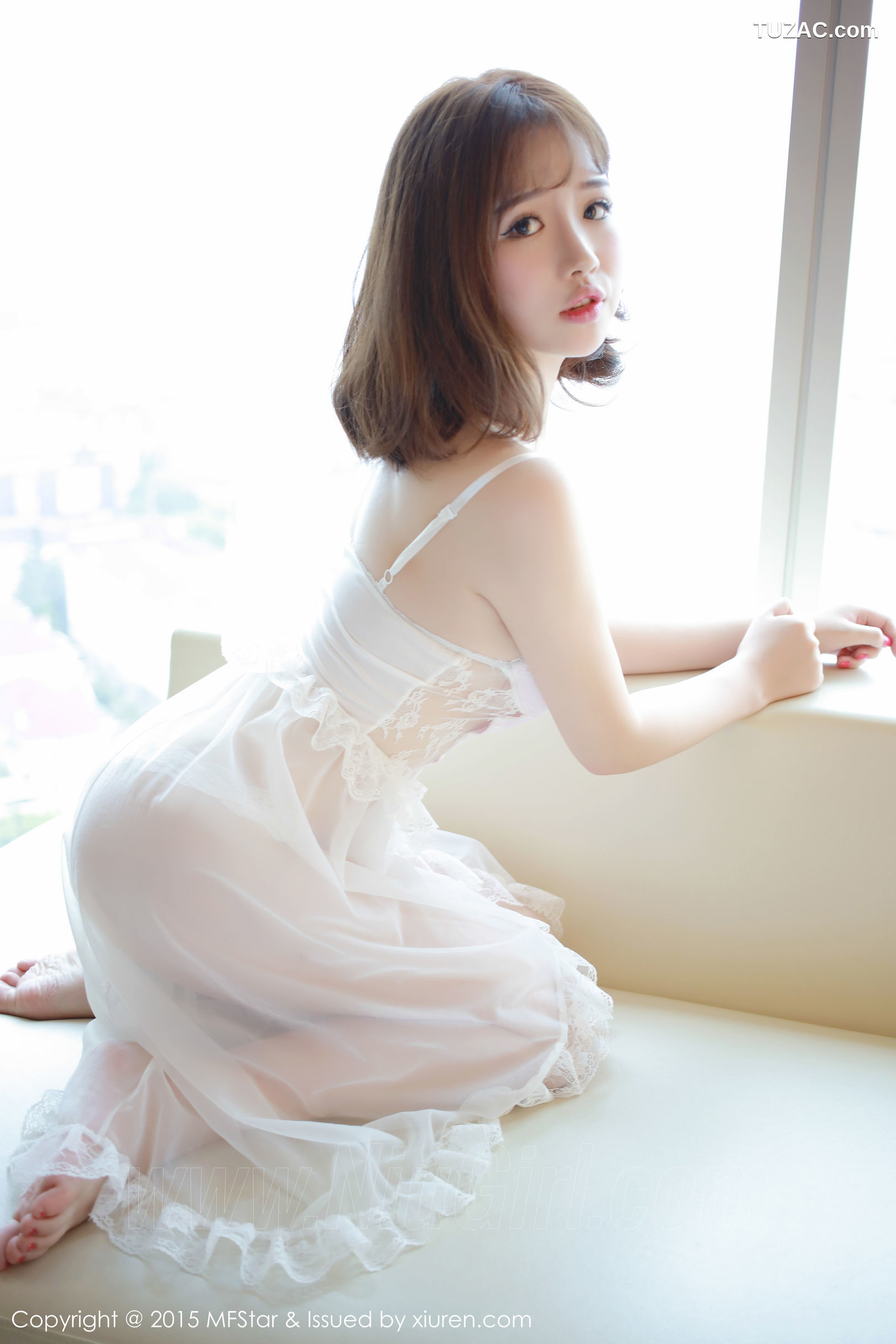 MFStar模范学院-012-徐cake-粉嫩粉嫩的养眼妹子