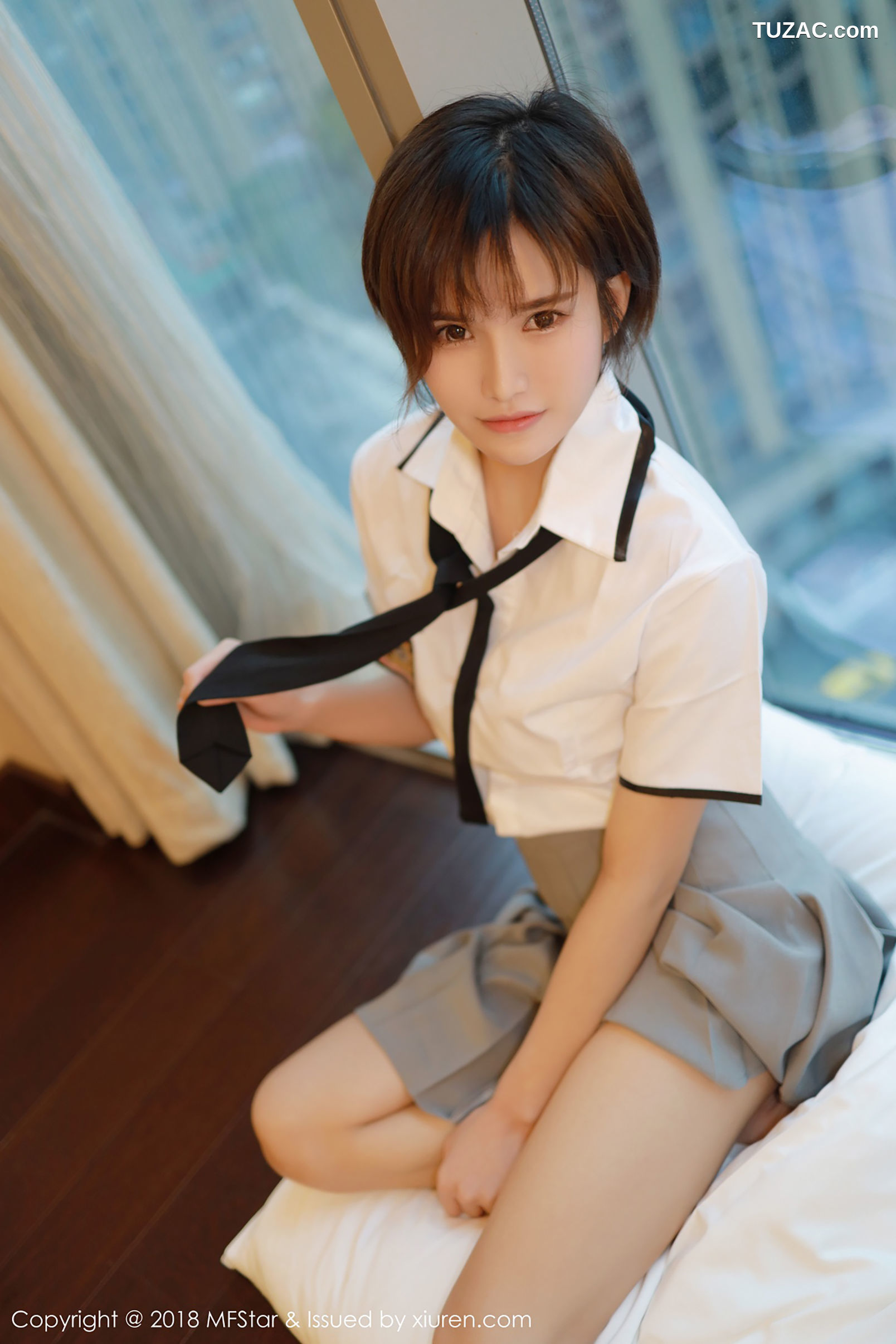MFStar模范学院-172-小姿2002套图