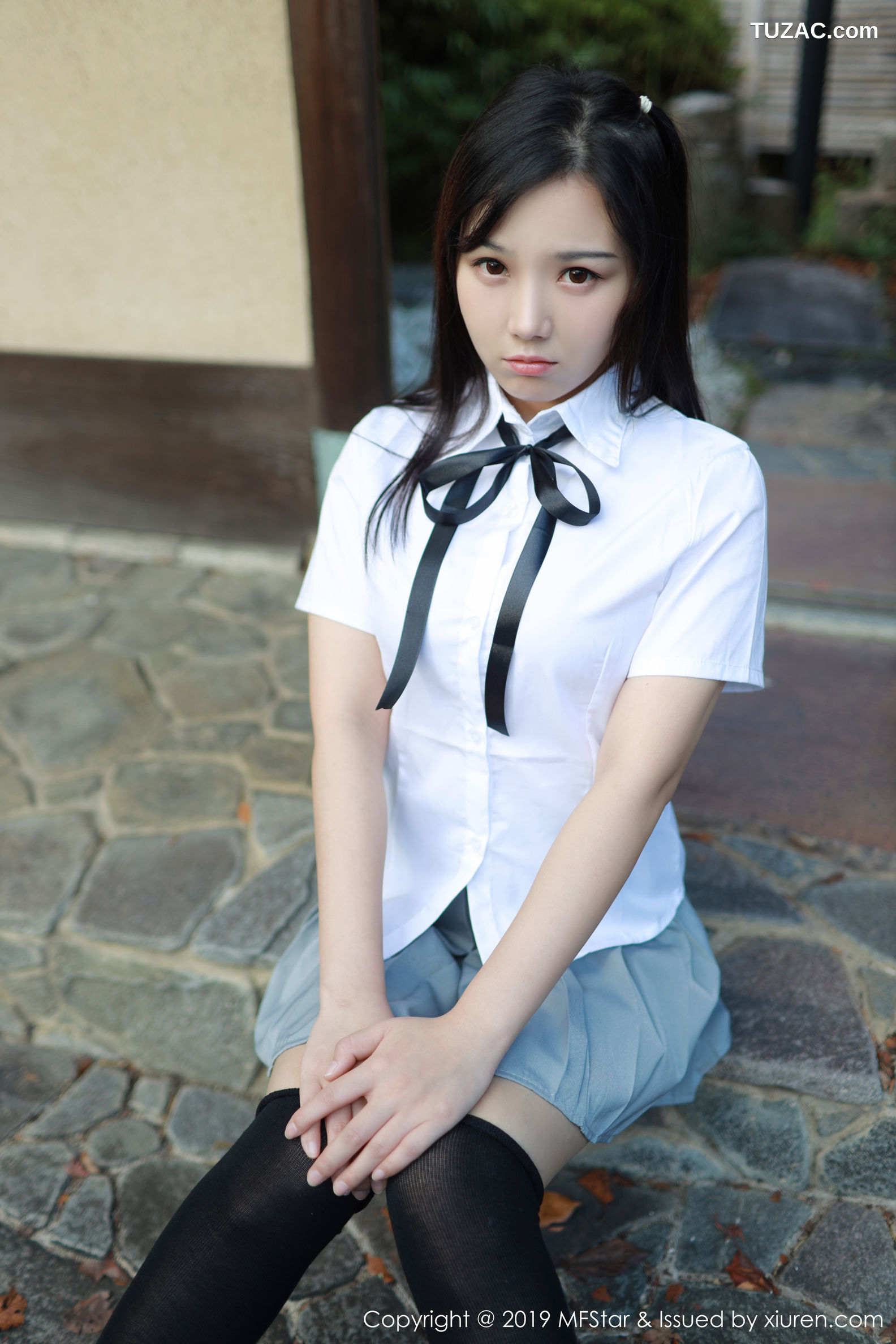 MFStar模范学院-193-徐微微mia套图