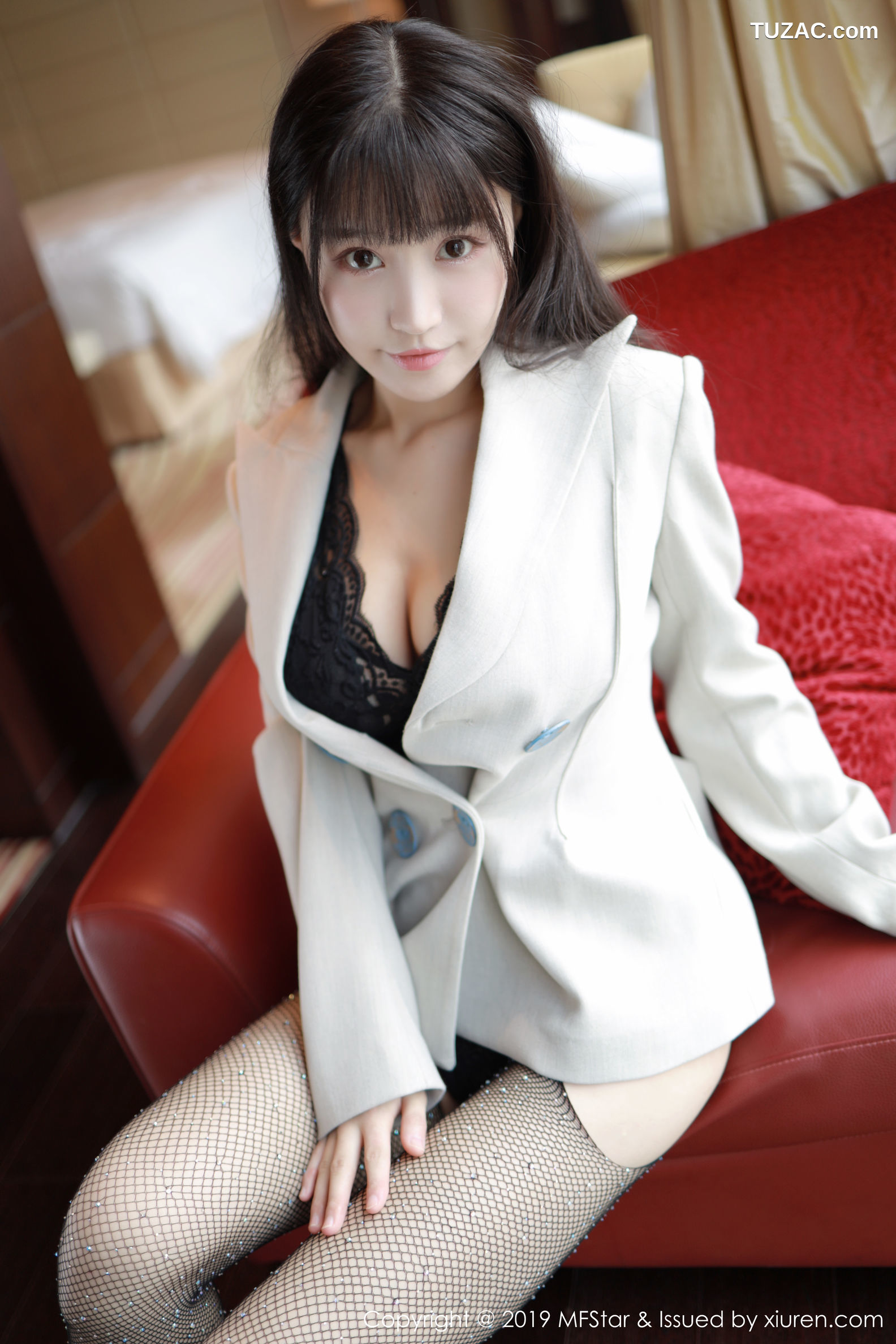 MFStar模范学院-224-flower朱可儿套图